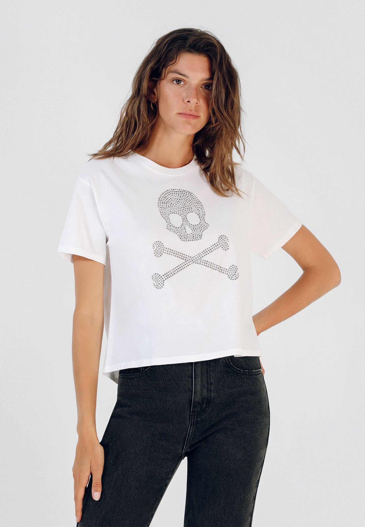 CAMISETA ALGODÓN CALAVERA TACHAS - Scalpers