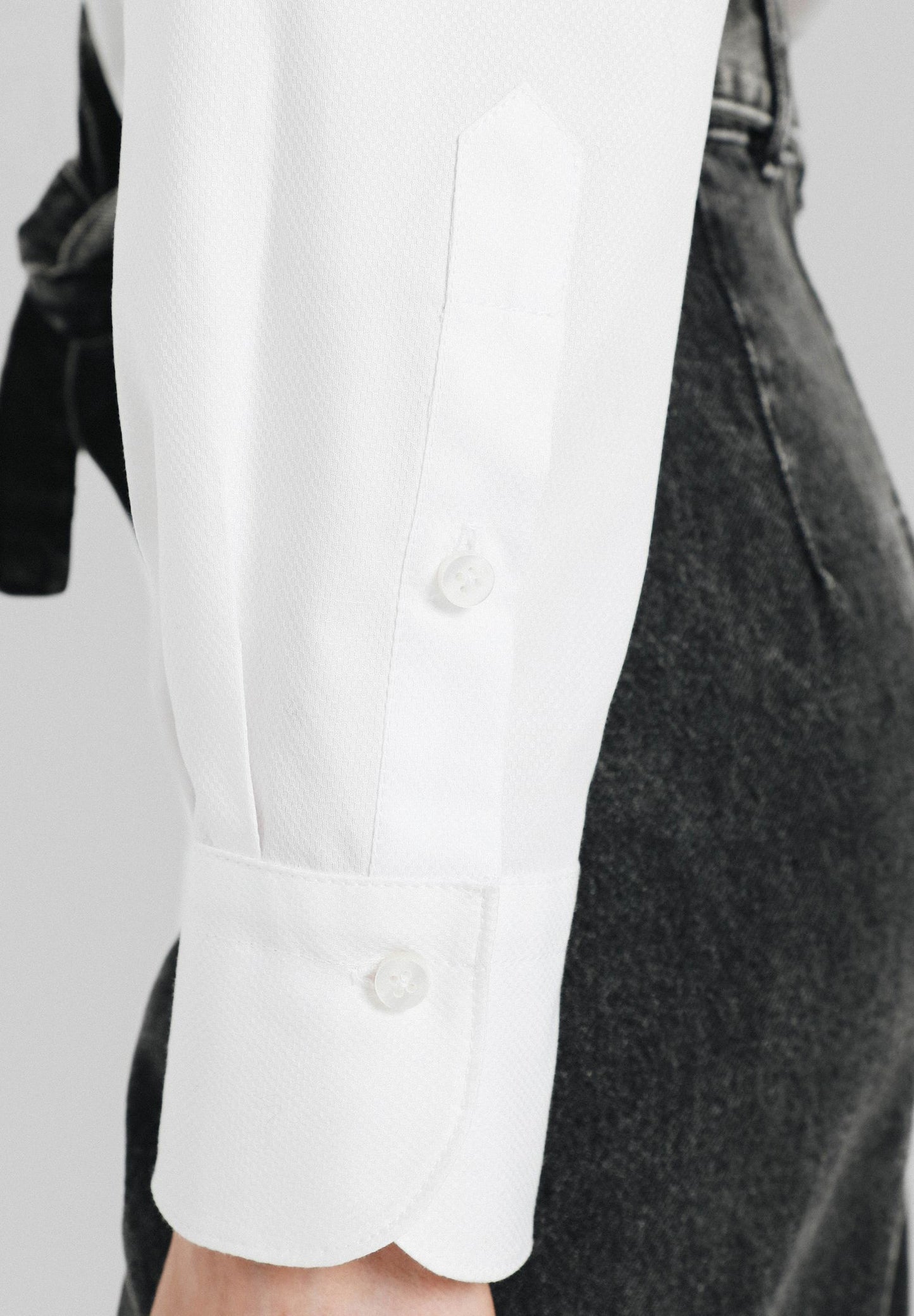 CAMISA BÁSICA