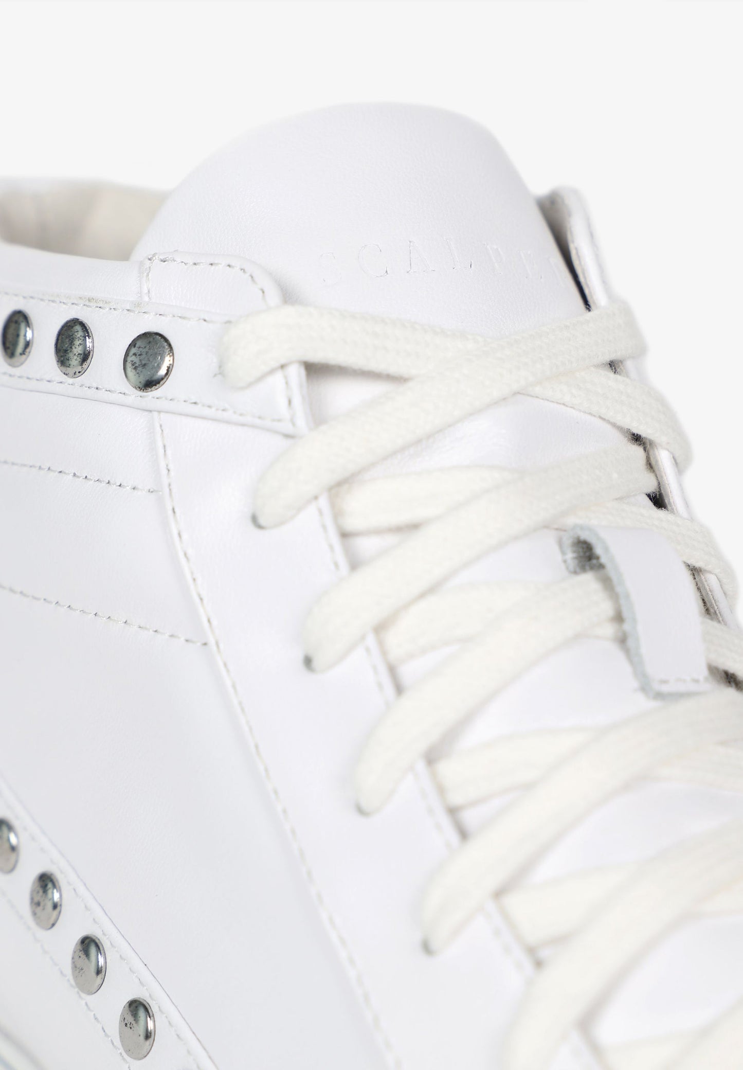 SAPATILHAS BOTAS TACHAS