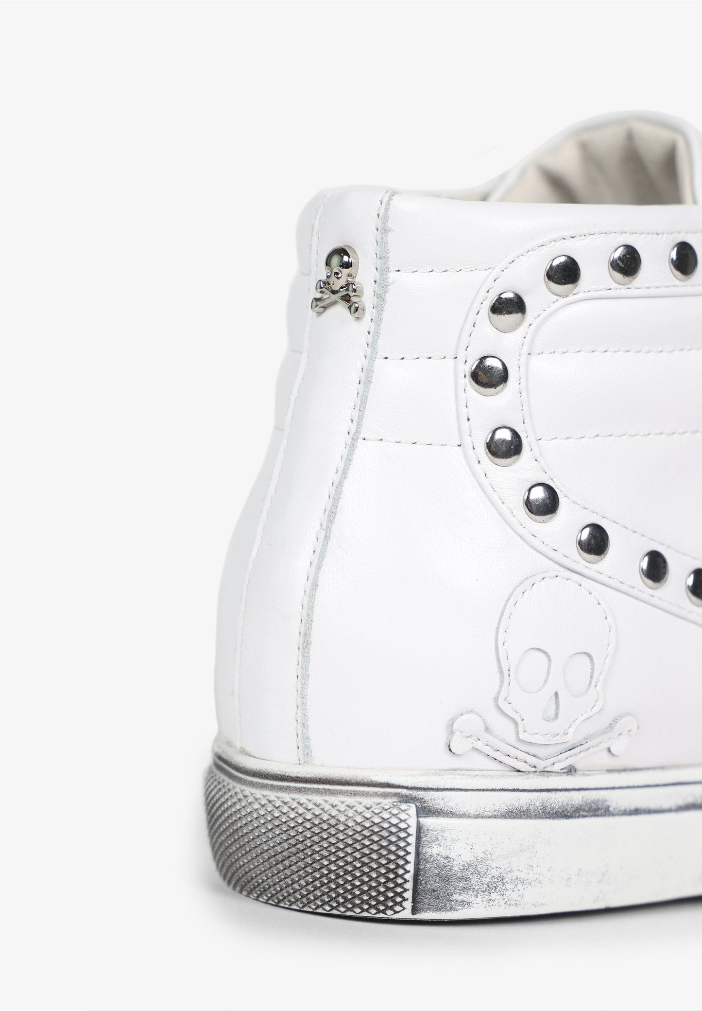 SAPATILHAS BOTAS TACHAS