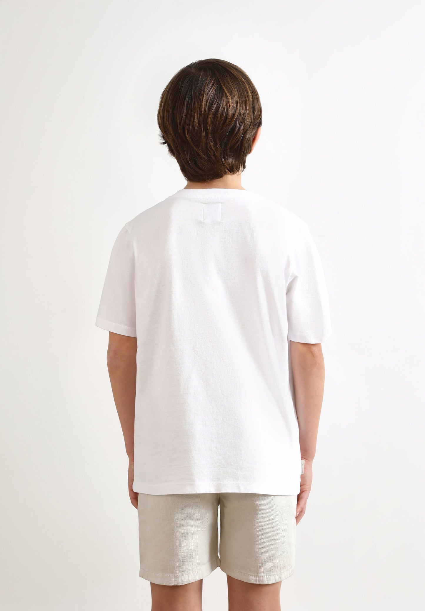 T-SHIRT BÁSICA COM SKULL