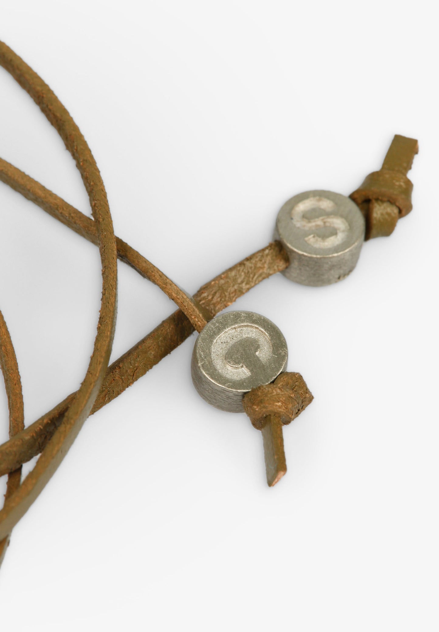 PULSEIRA COM CORDAS COM LOGO