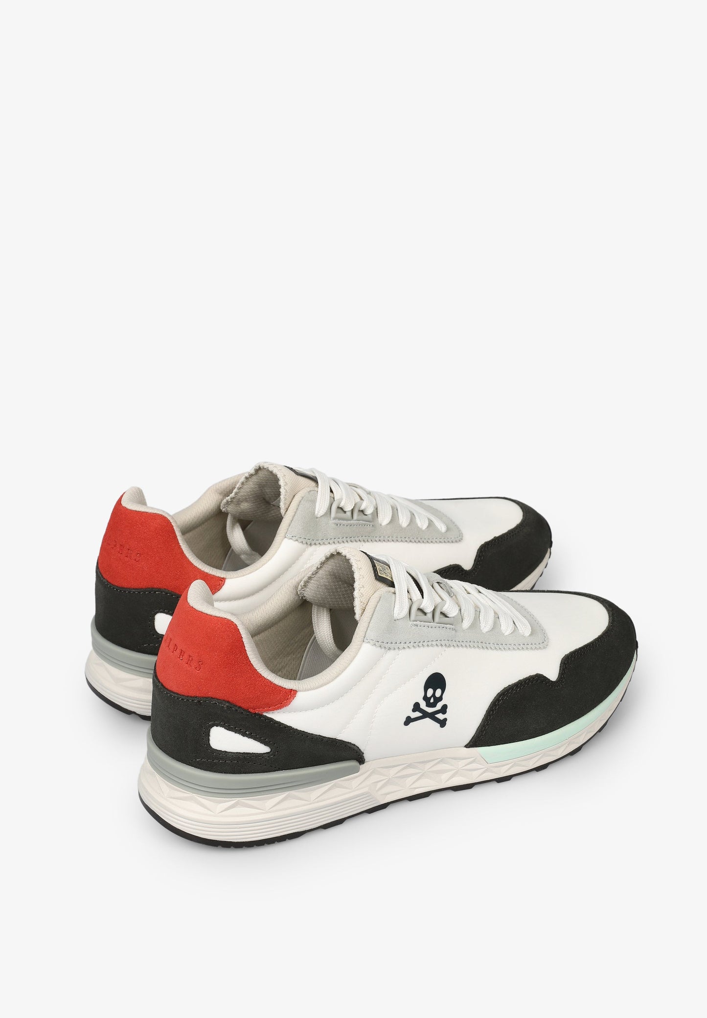 SAPATILHAS COM LOGO LATERAL