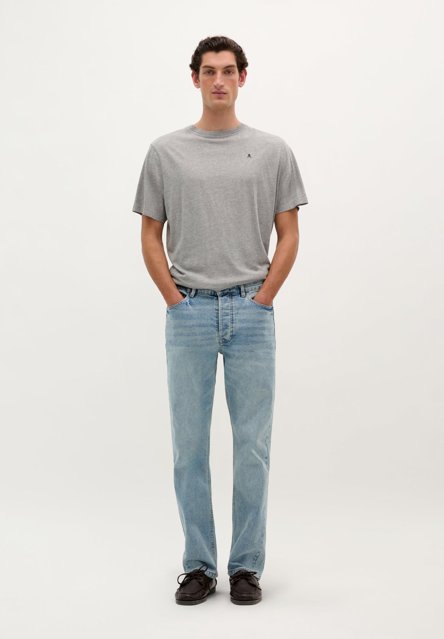 T-SHIRT BÁSICA COM SKULL RELAXED FIT