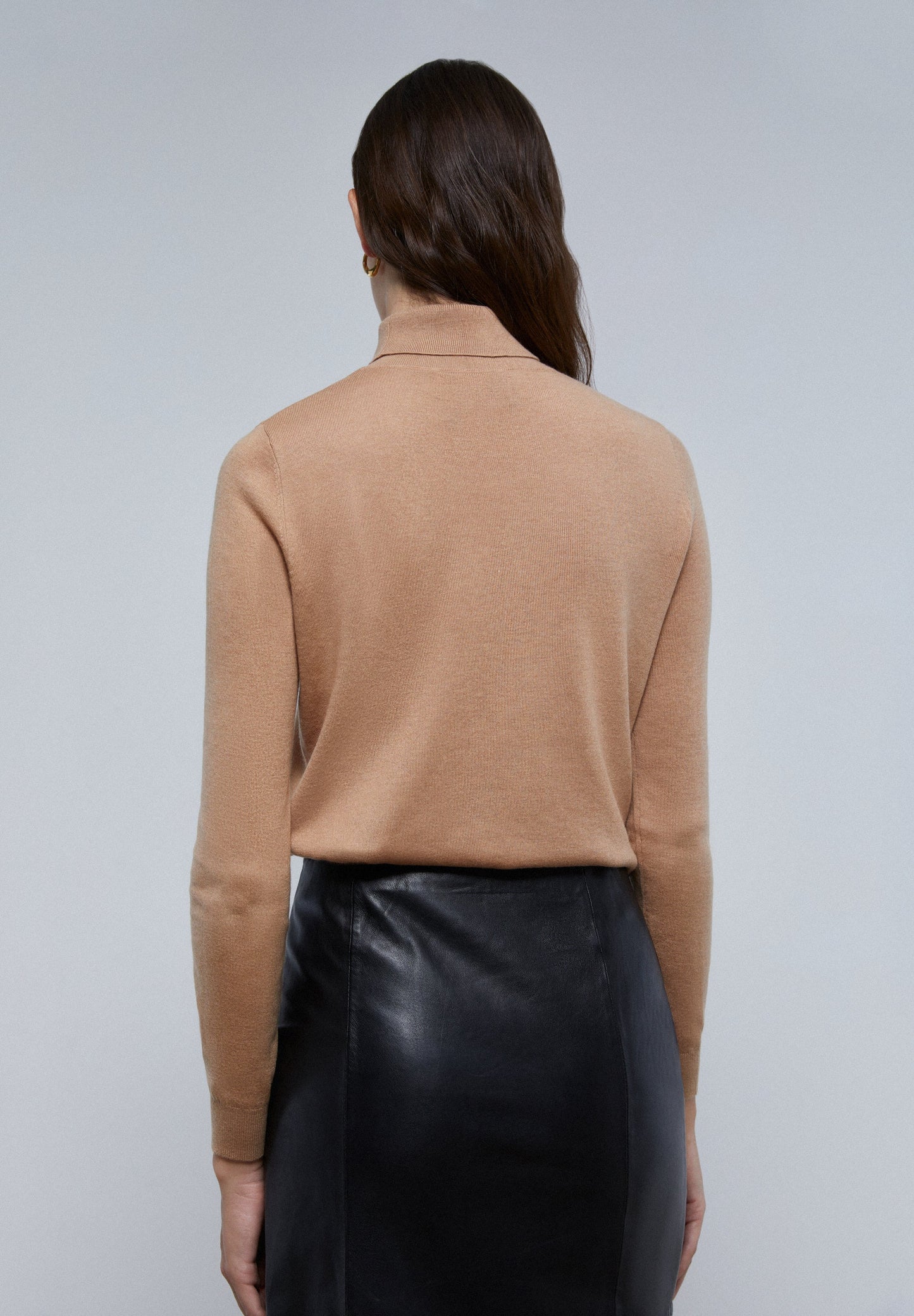SWEATER DE MALHA E GOLA ALTA