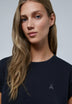 T-SHIRT COM SKULL DE FIO METALIZADO