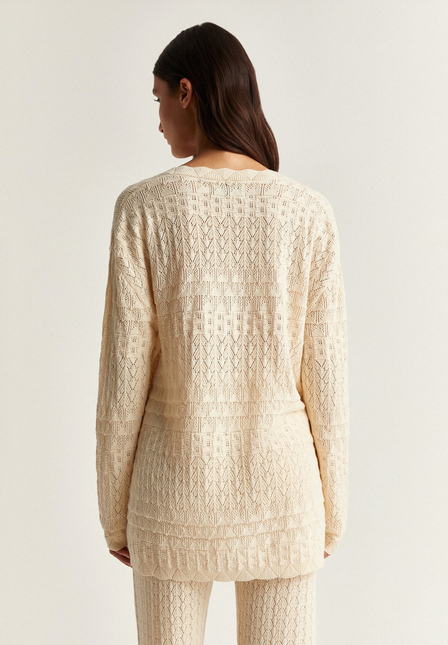 SWEATER EM CROCHÉ