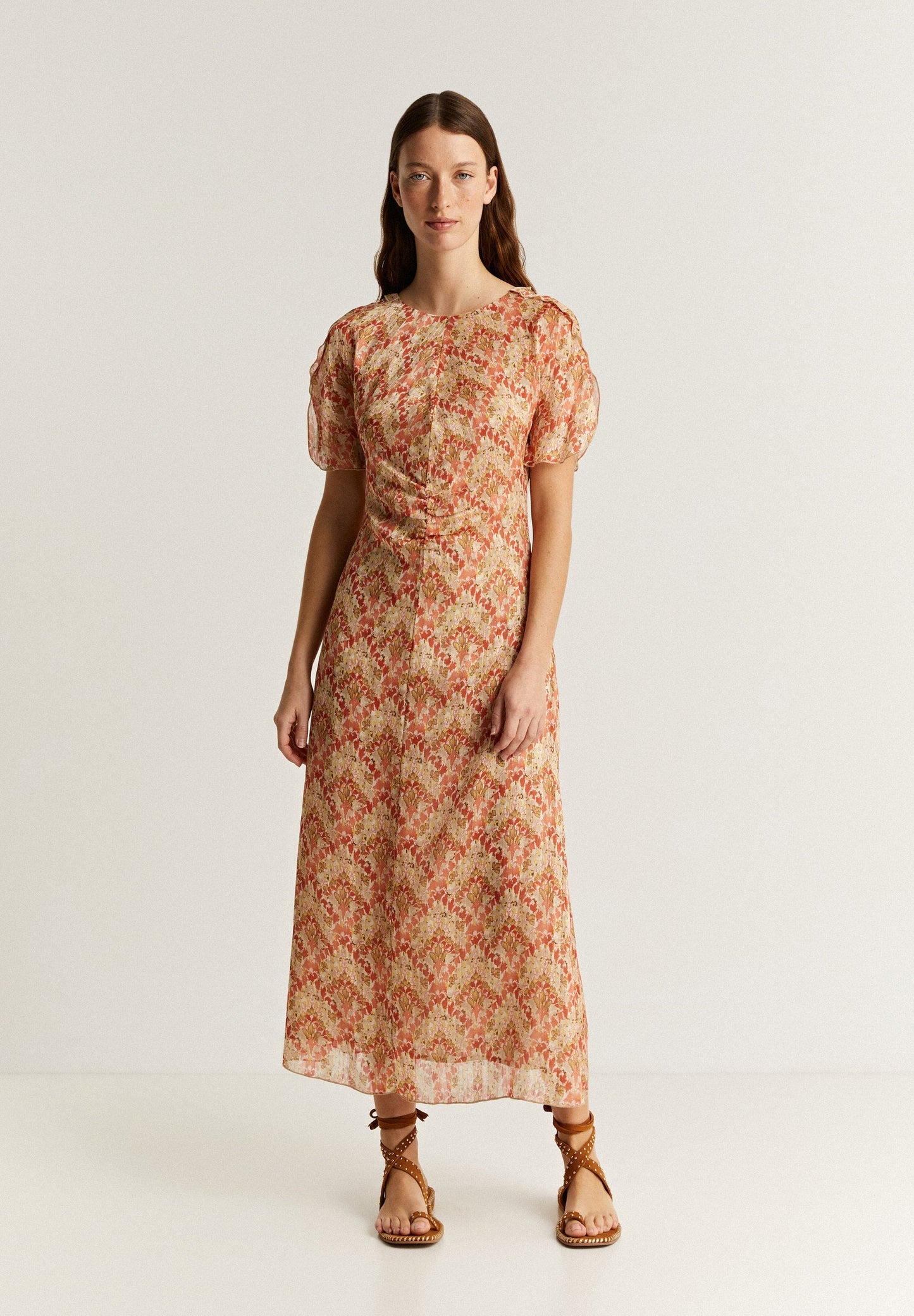 VESTIDO MIDI FRANZIDO FRONTAL