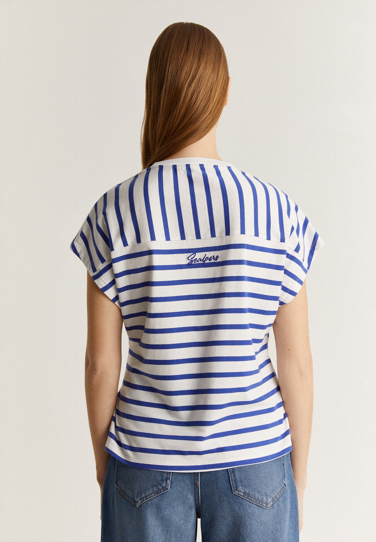 T-SHIRT ÀS RISCAS COM NÓ