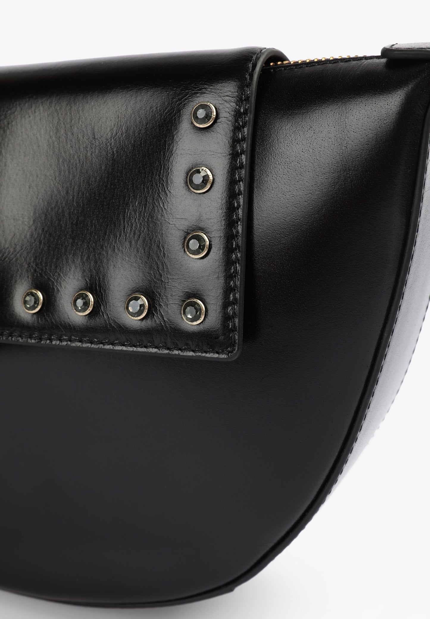 BOLSA EM PELE MEIA-LUA COM VIDROS