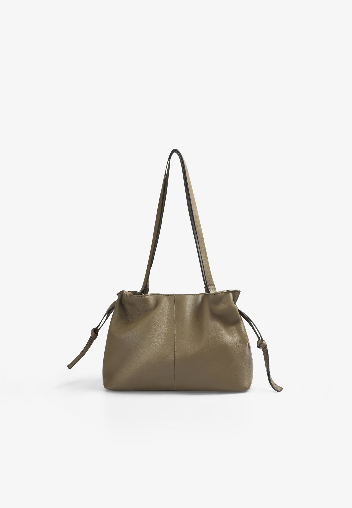 BOLSA EM PELE COM PORMENOR DE FRANZIDOS