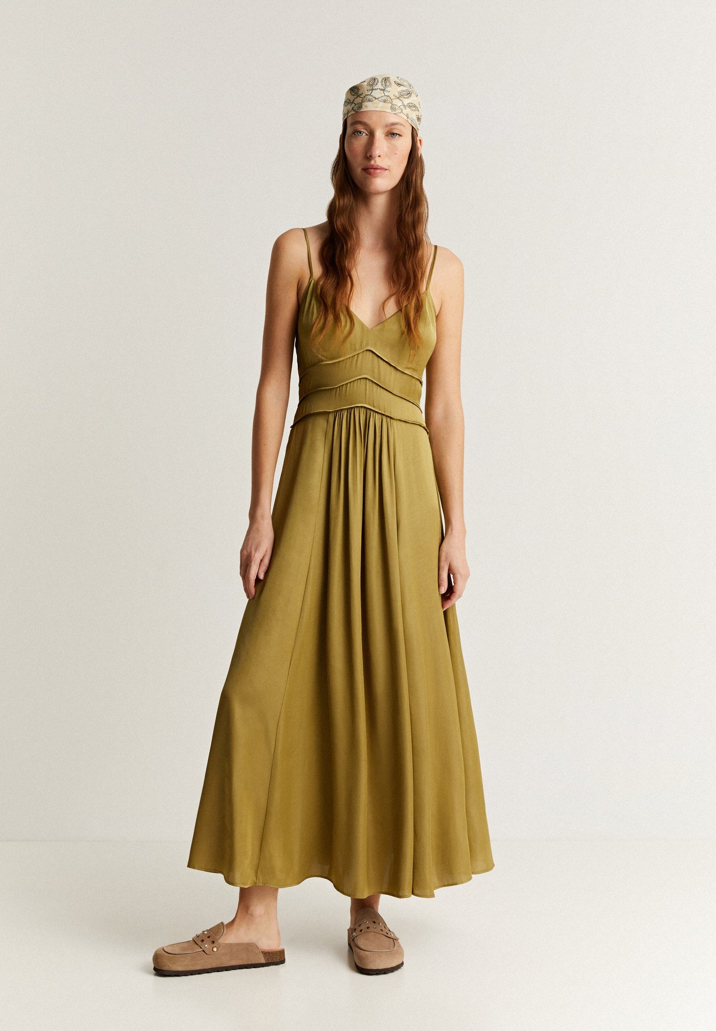 VESTIDO SLIP FRANZIDOS