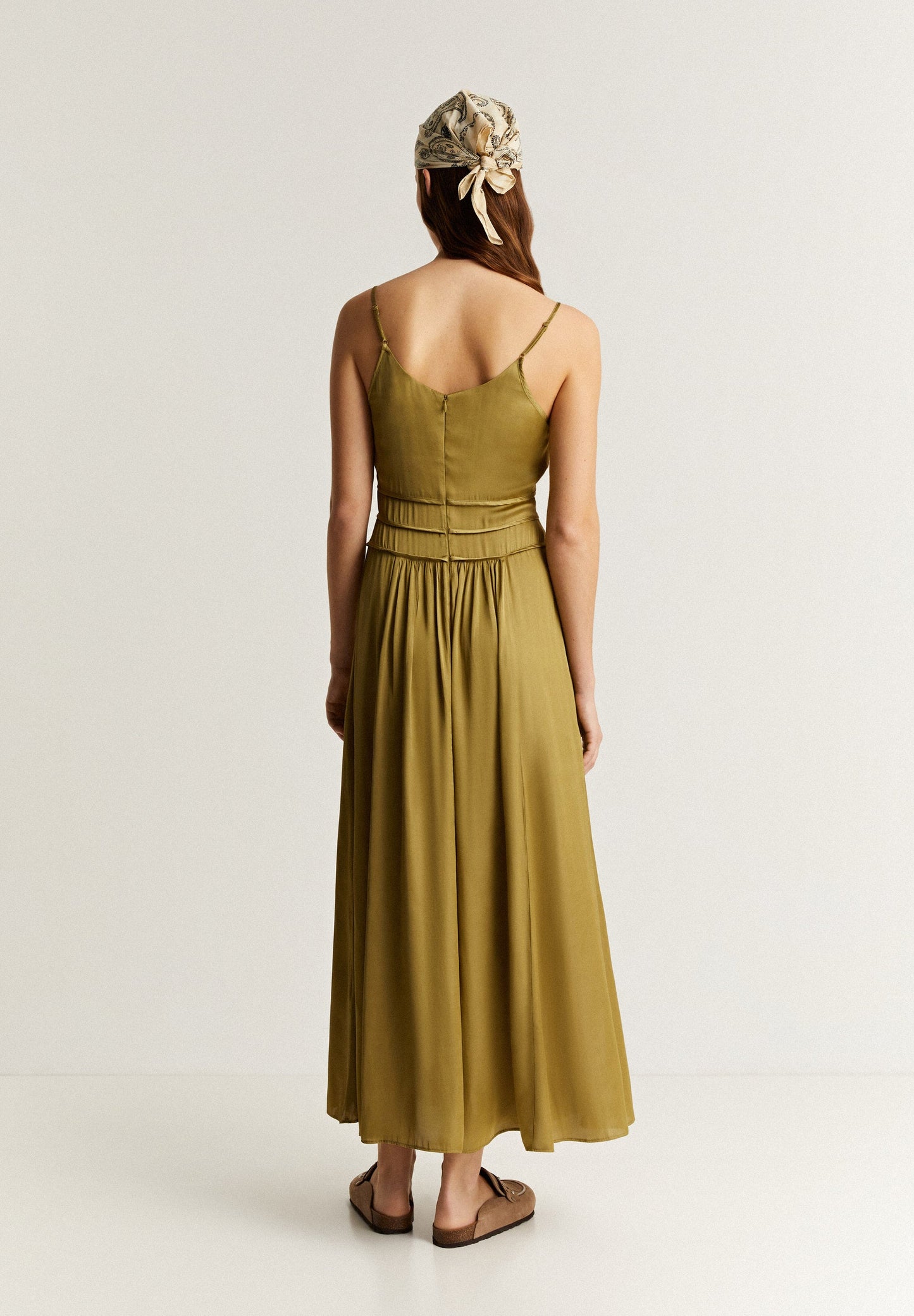 VESTIDO SLIP FRANZIDOS