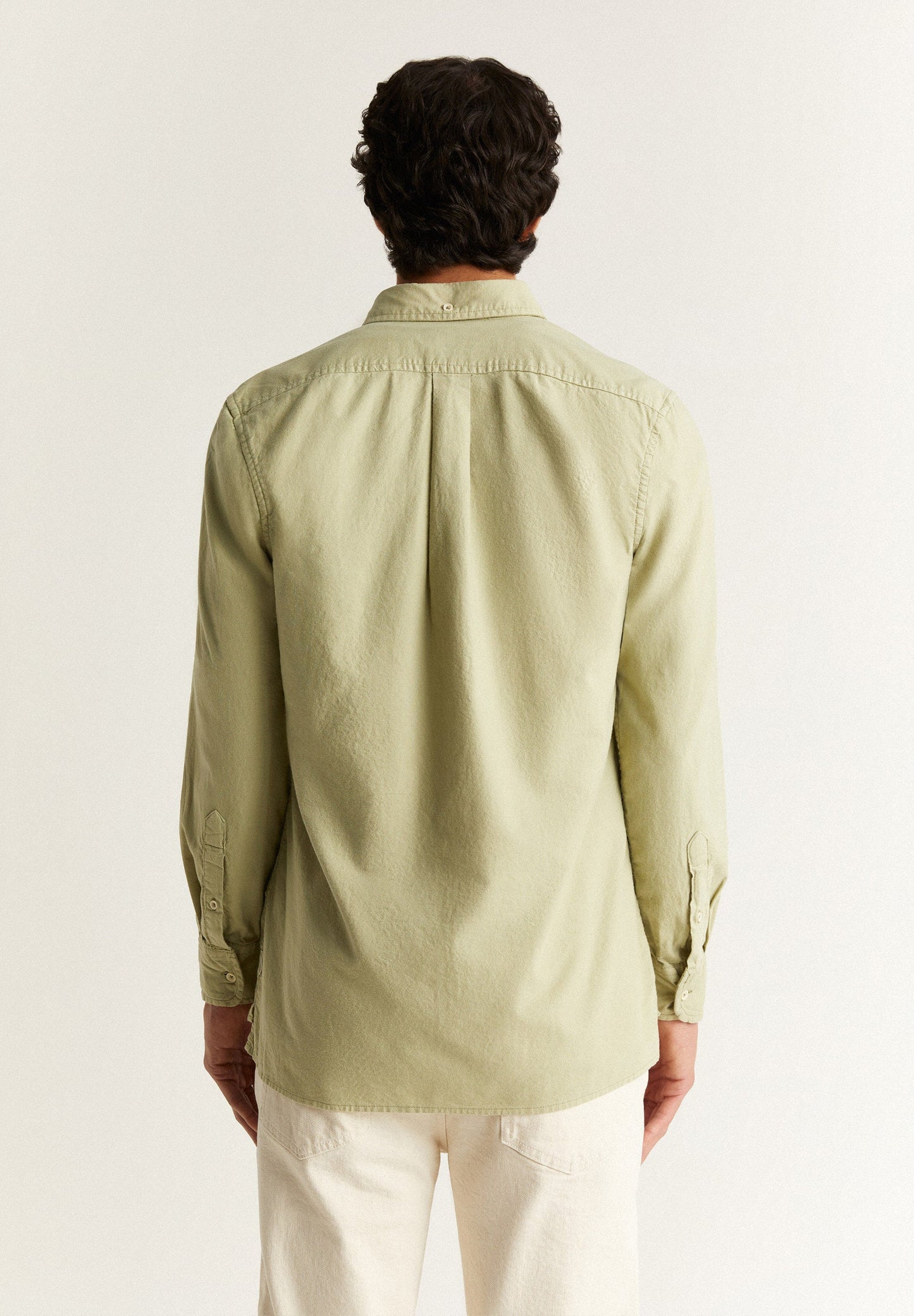 CAMISA COM SKULL DECOTE DE BOTÕES