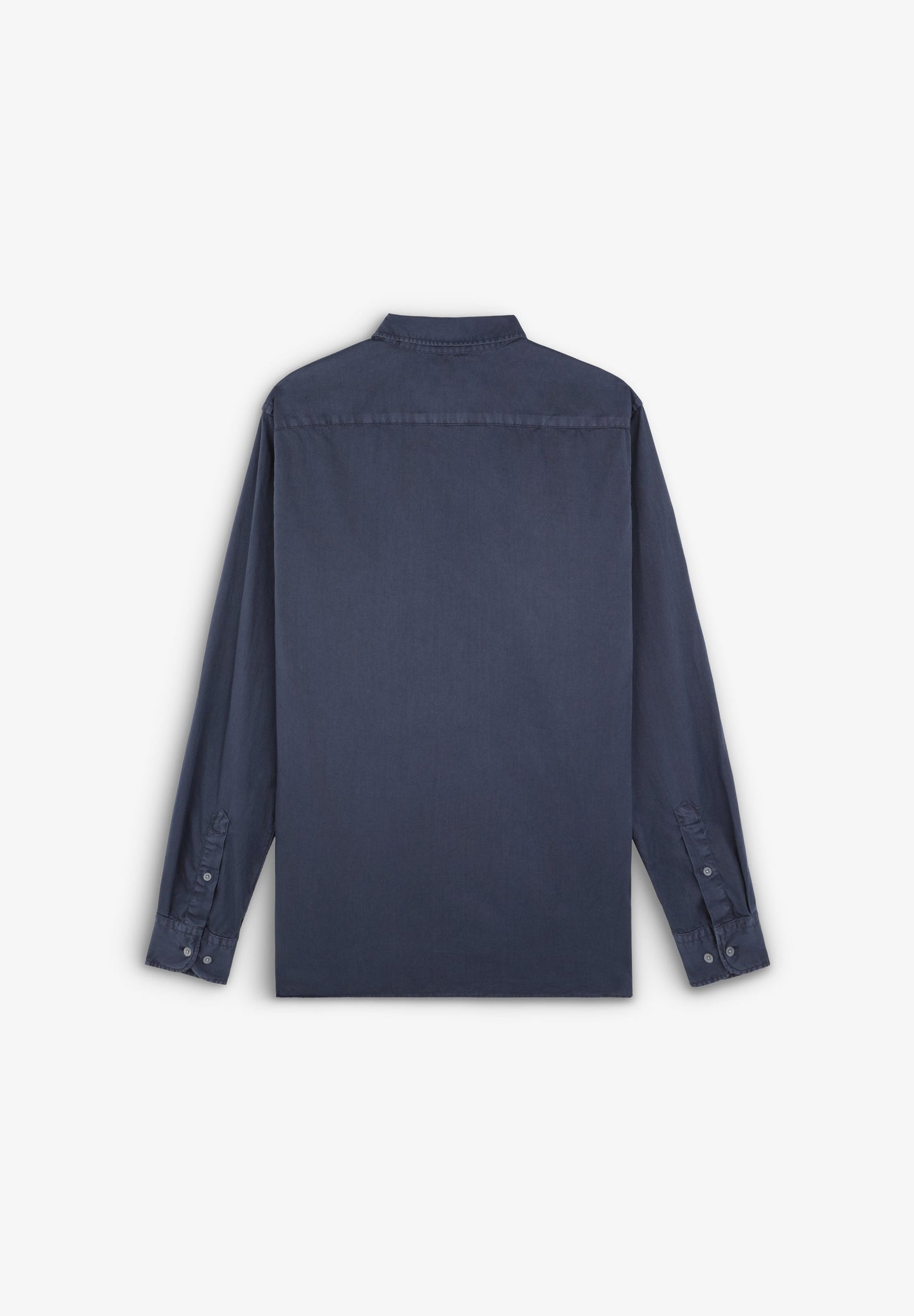 CAMISA COM LOGÓTIPO BORDADO NO TOM