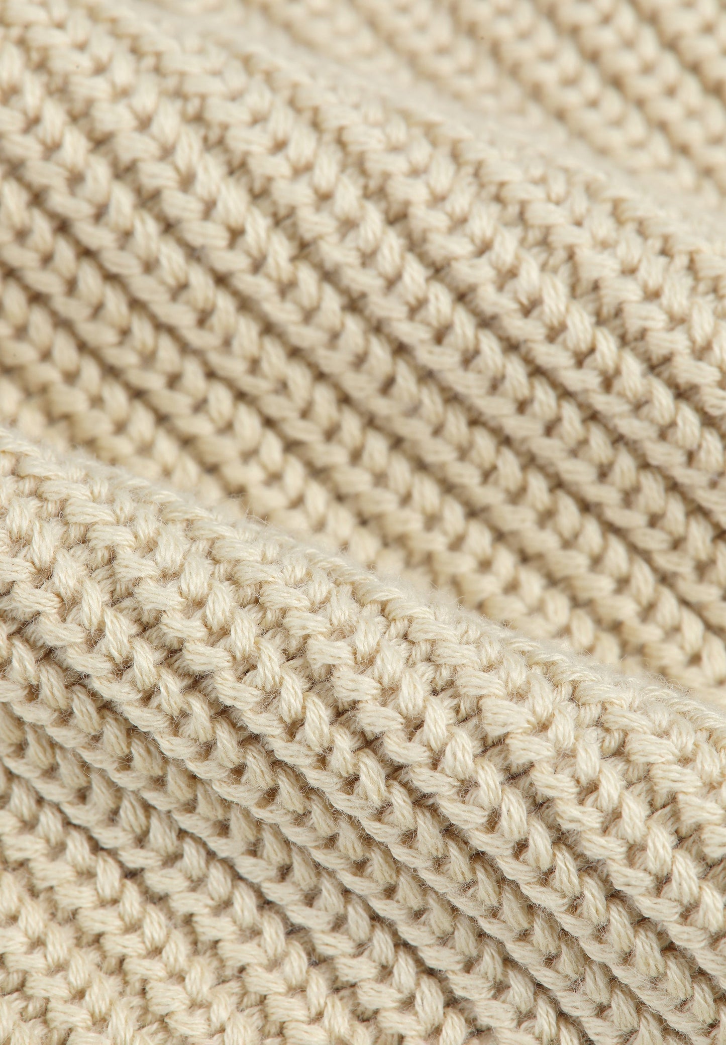 SWEATER EM PONTO PÉROLA