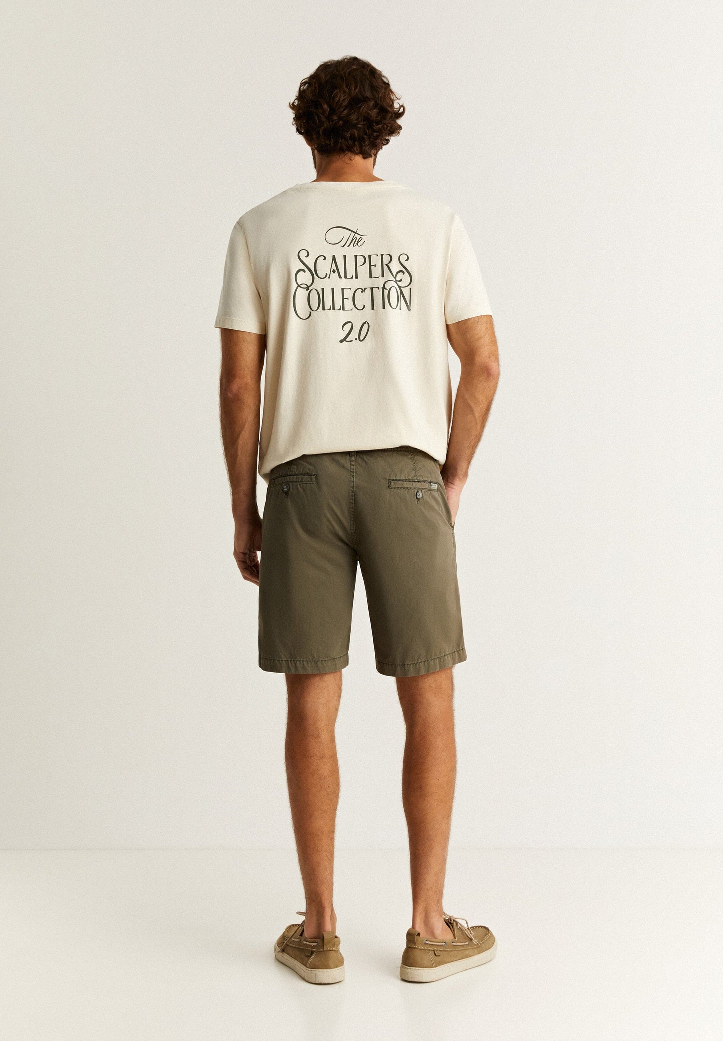 OUTFITTER SHORTS