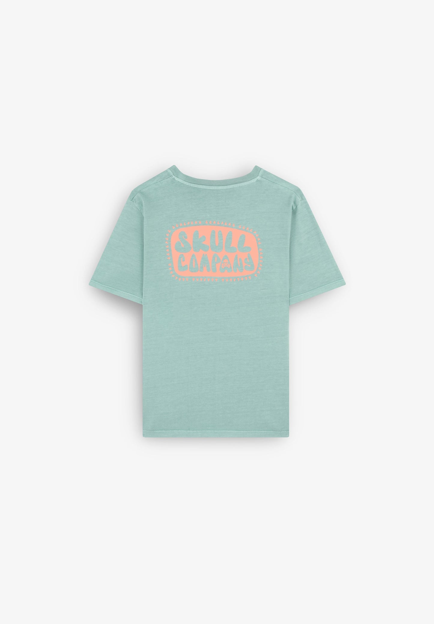 T-SHIRT COM BOLSO NO PEITO