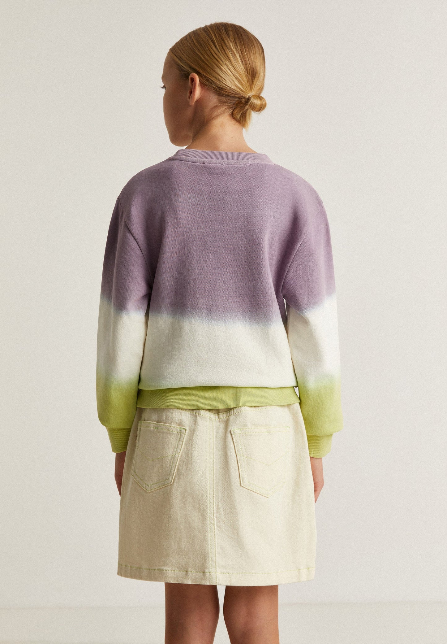 SWEATSHIRT TIE-DYE COM SKULL EM GLITTER NA FRENTE