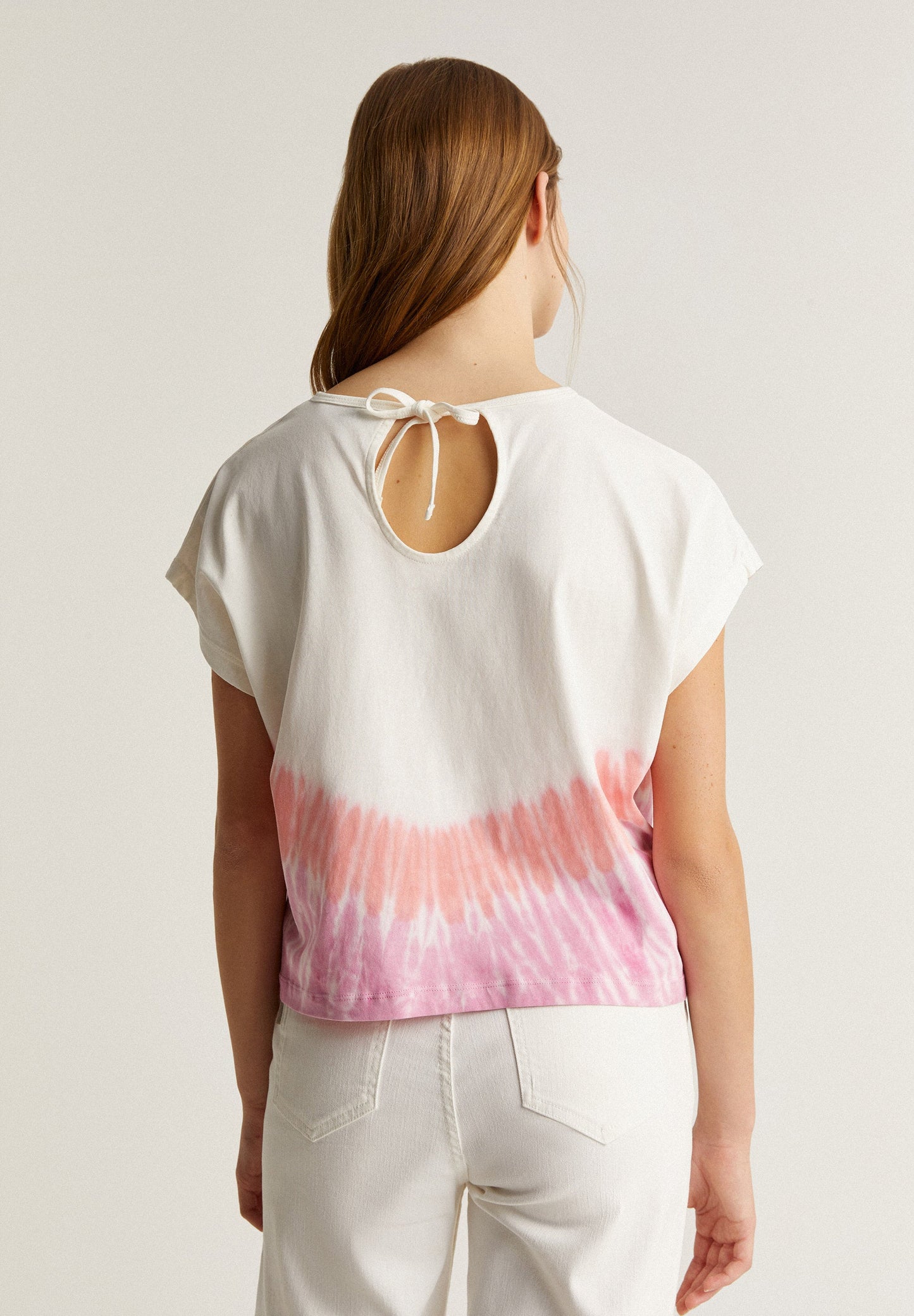 T-SHIRT TIE-DYE