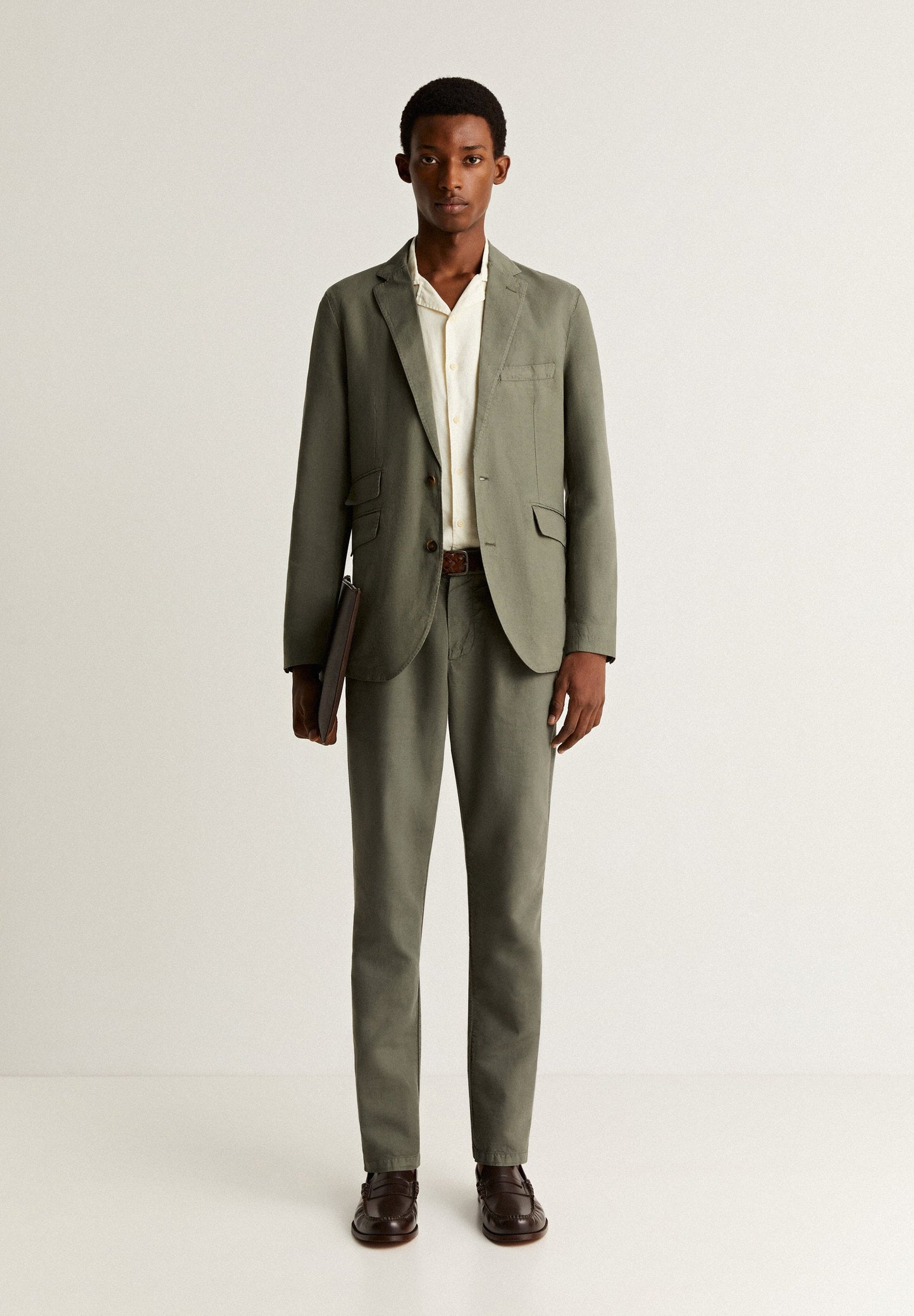 BLAZER LIGEIRO EM LINHO