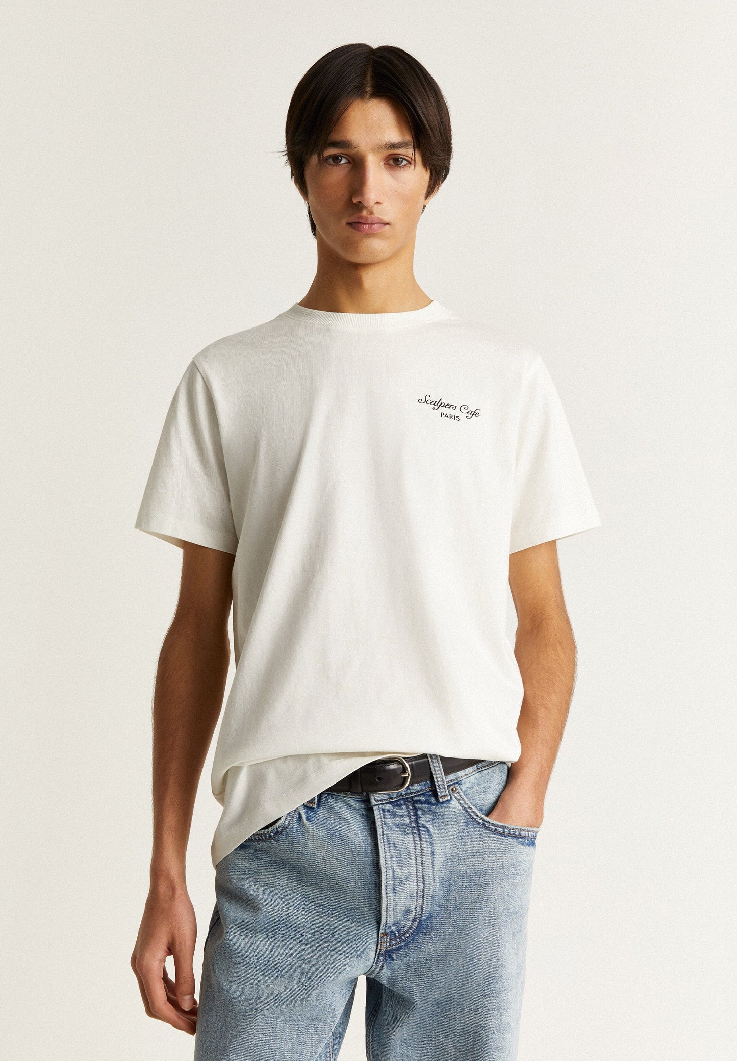 T-SHIRT ALGODÃO COM PADRÃO A CONTRASTAR