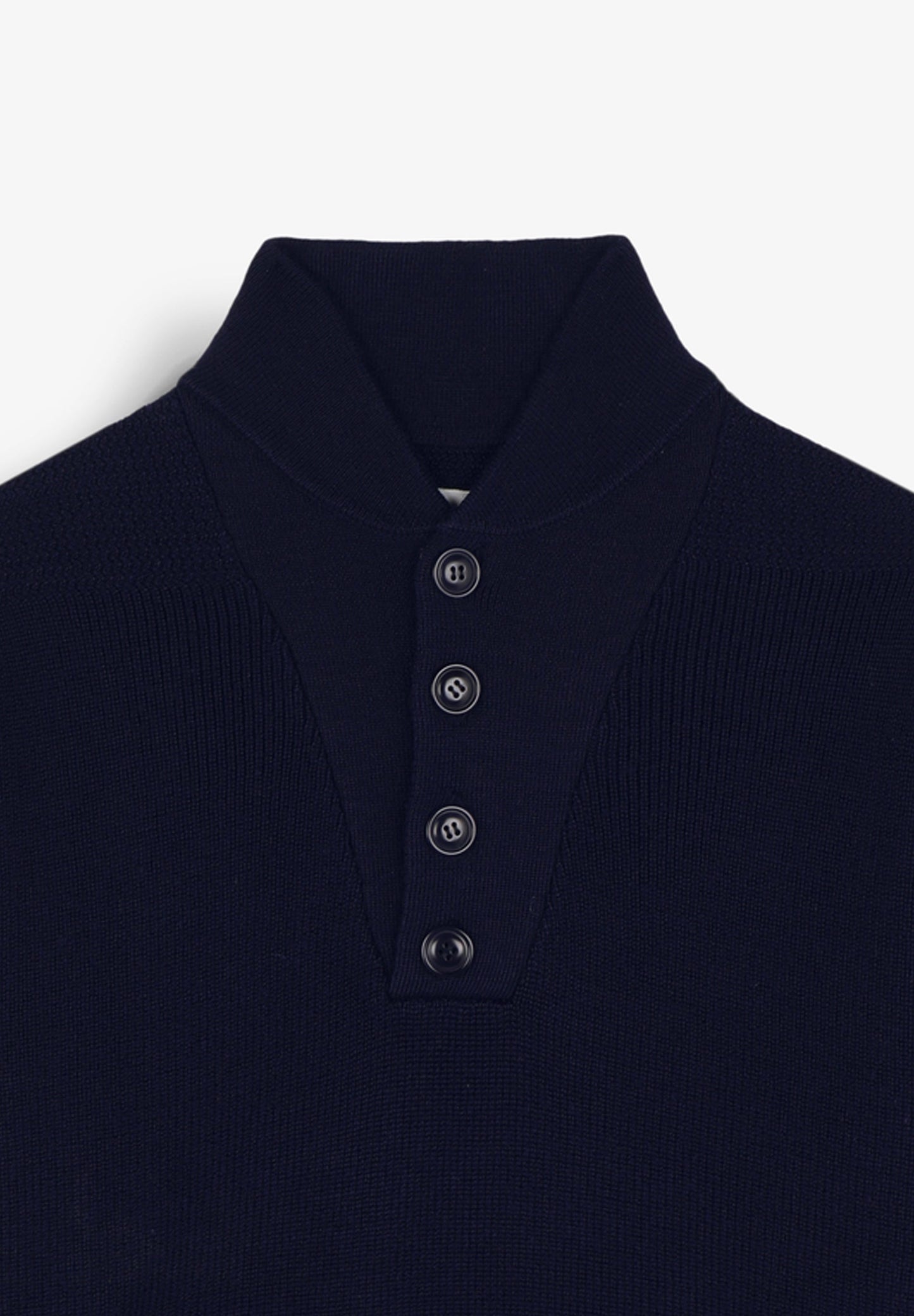 CAMISOLA COM GOLA DE BOTÕES