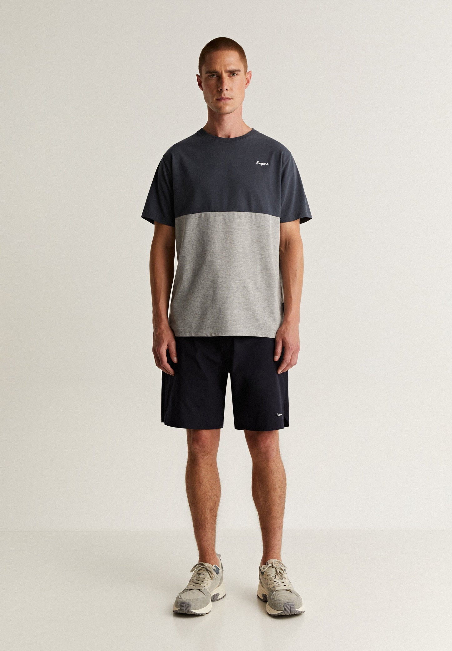 T-SHIRT DESPORTIVA BICOLOR