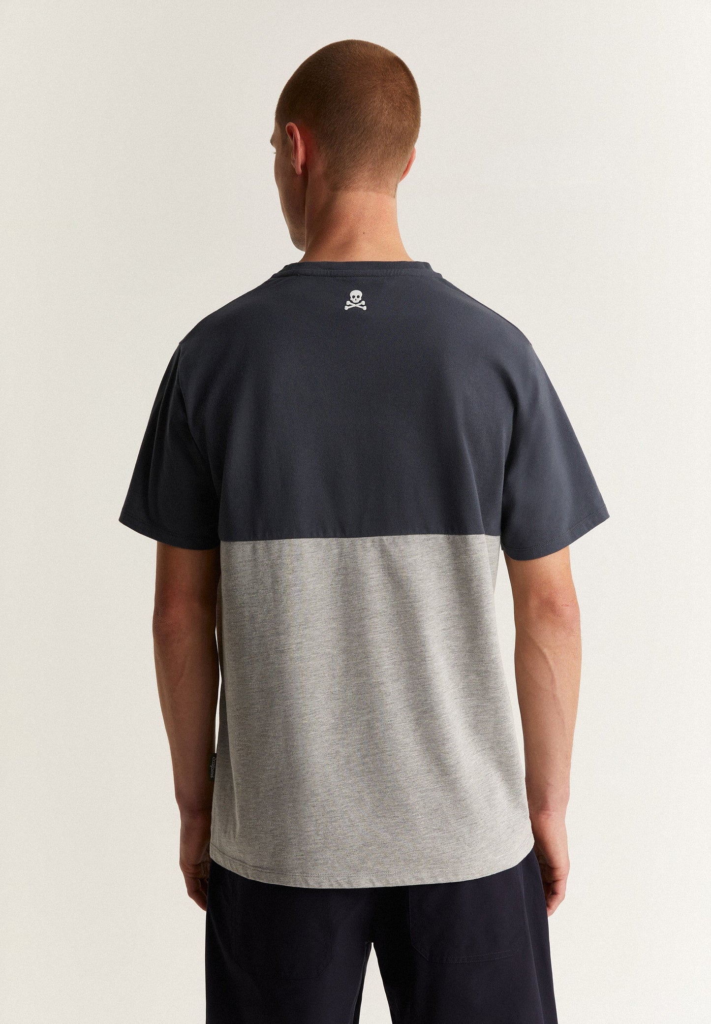 T-SHIRT DESPORTIVA BICOLOR