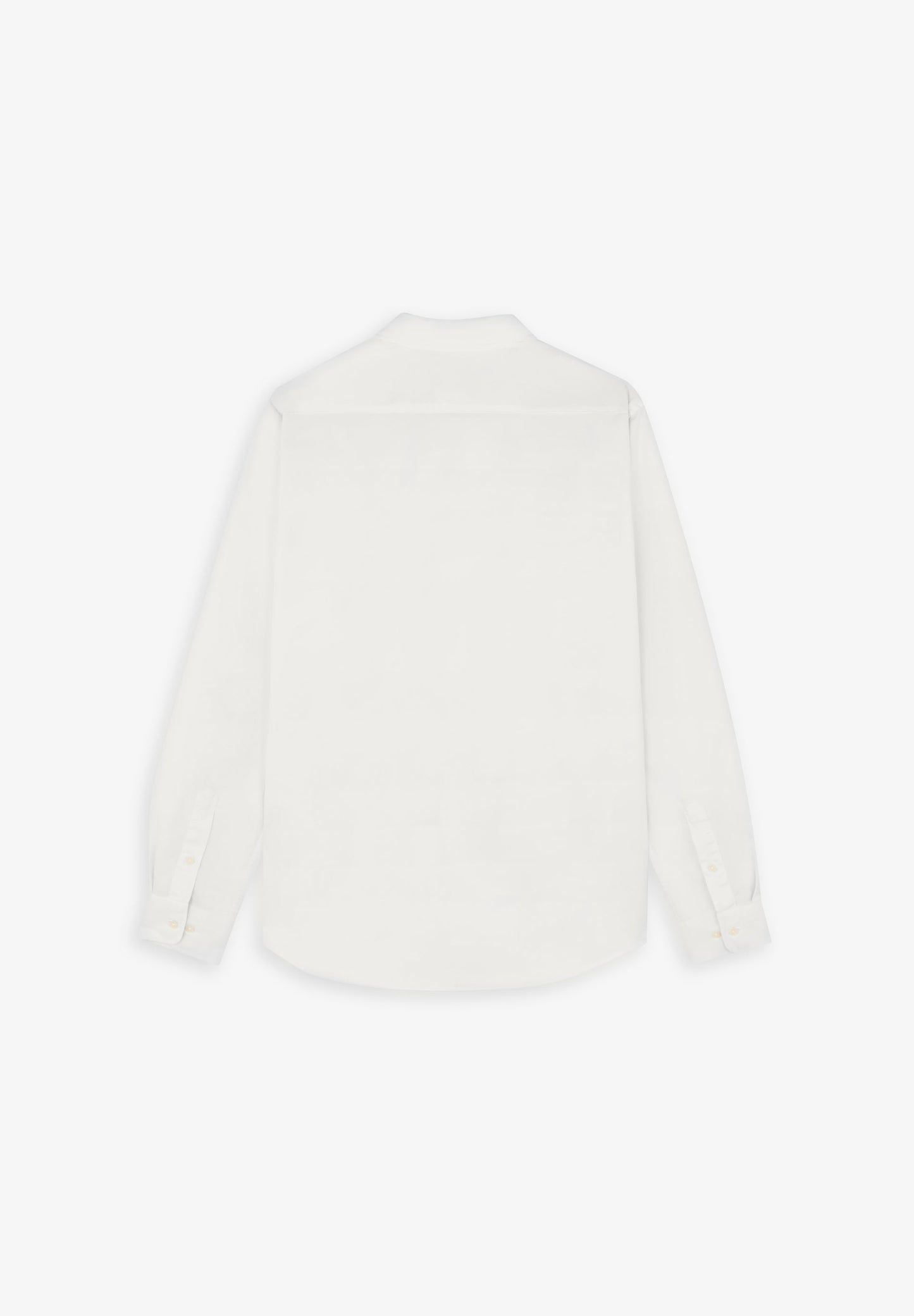 CAMISA COM LOGÓTIPO BORDADO NO TOM