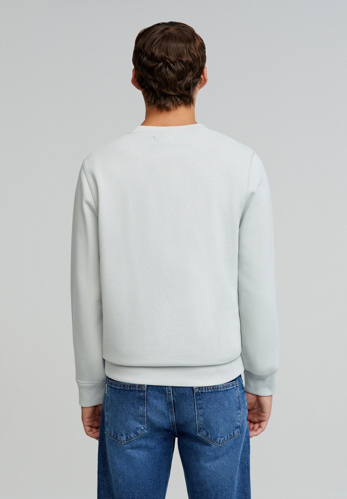 SWEATSHIRT COM SKULL BORDADA