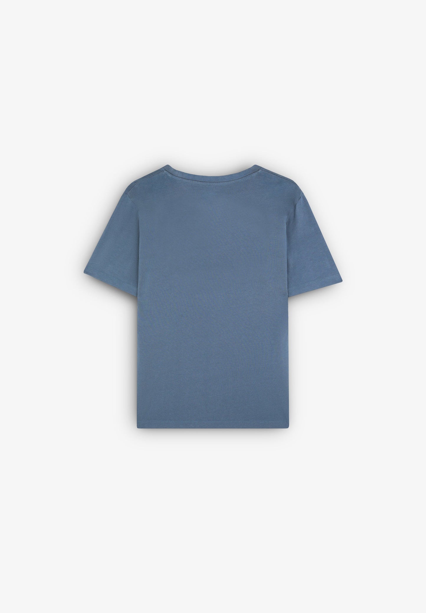 T-SHIRT COM PADRÃO ATRÁS