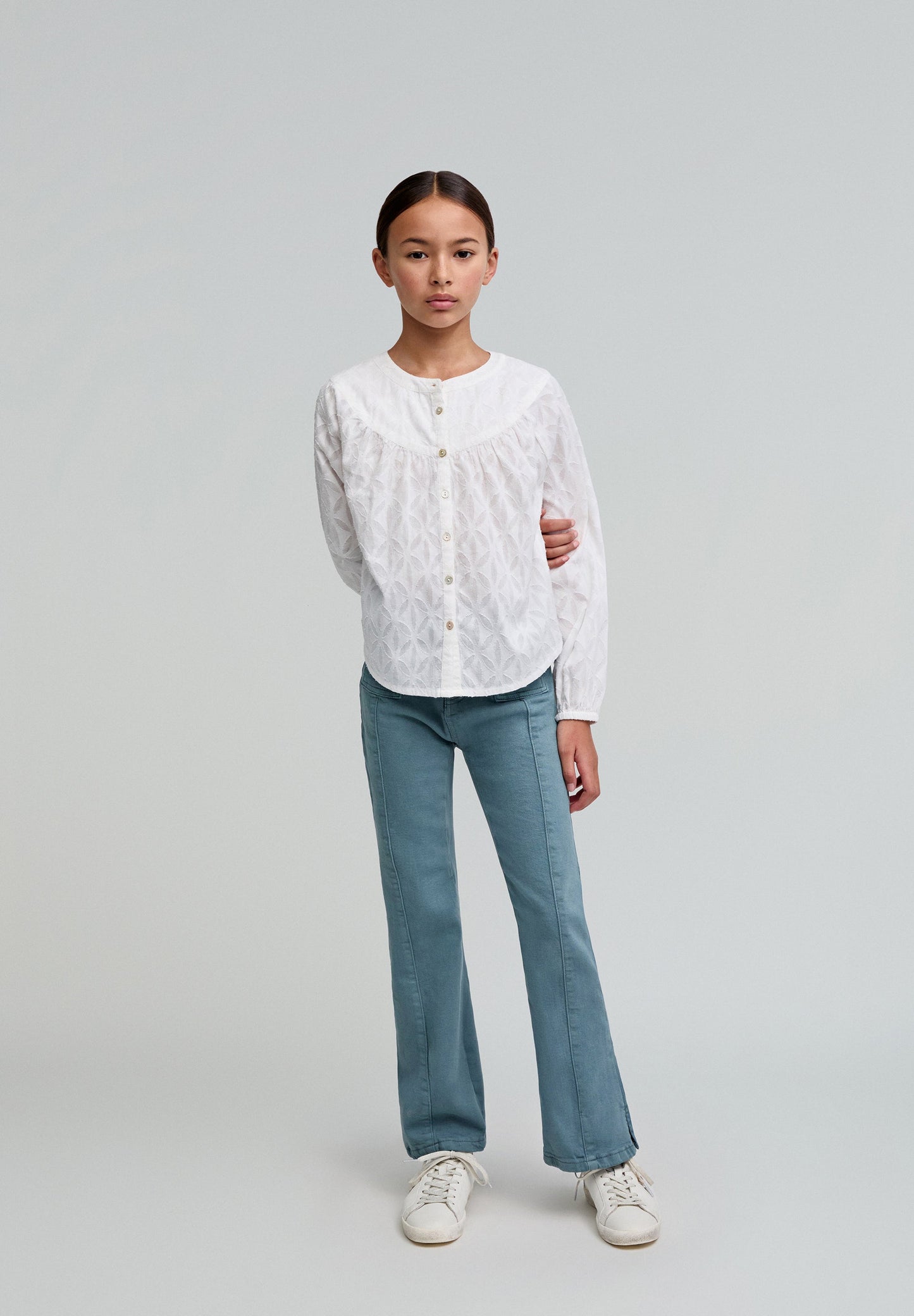 BLUSA EM JACQUARD COM PARTE SUPERIOR