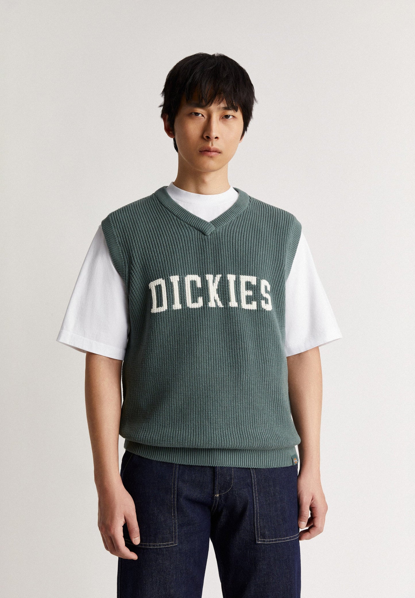 DICKIES | COLETE MELVERN
