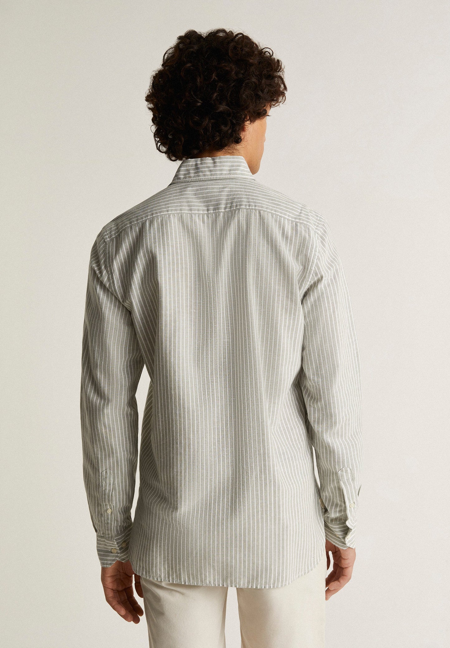 CAMISA DE RISCAS COM SKULL PLACKET