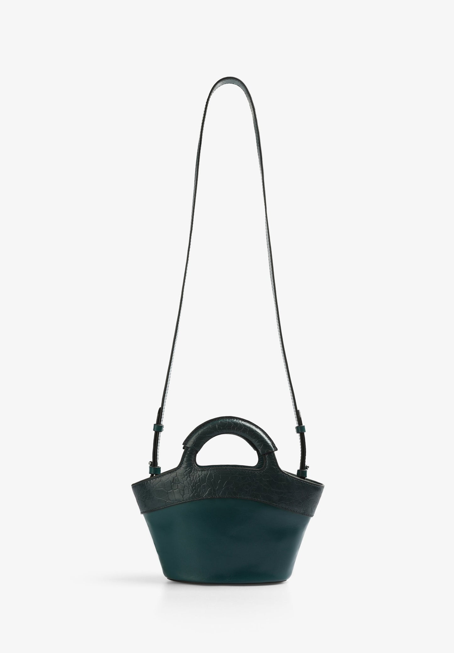 BOLSA MINI CESTA EM PELE