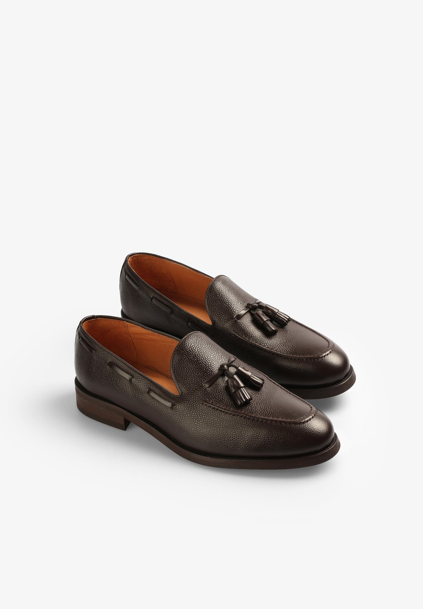 MOCASSINS EM PELE COM BORLAS