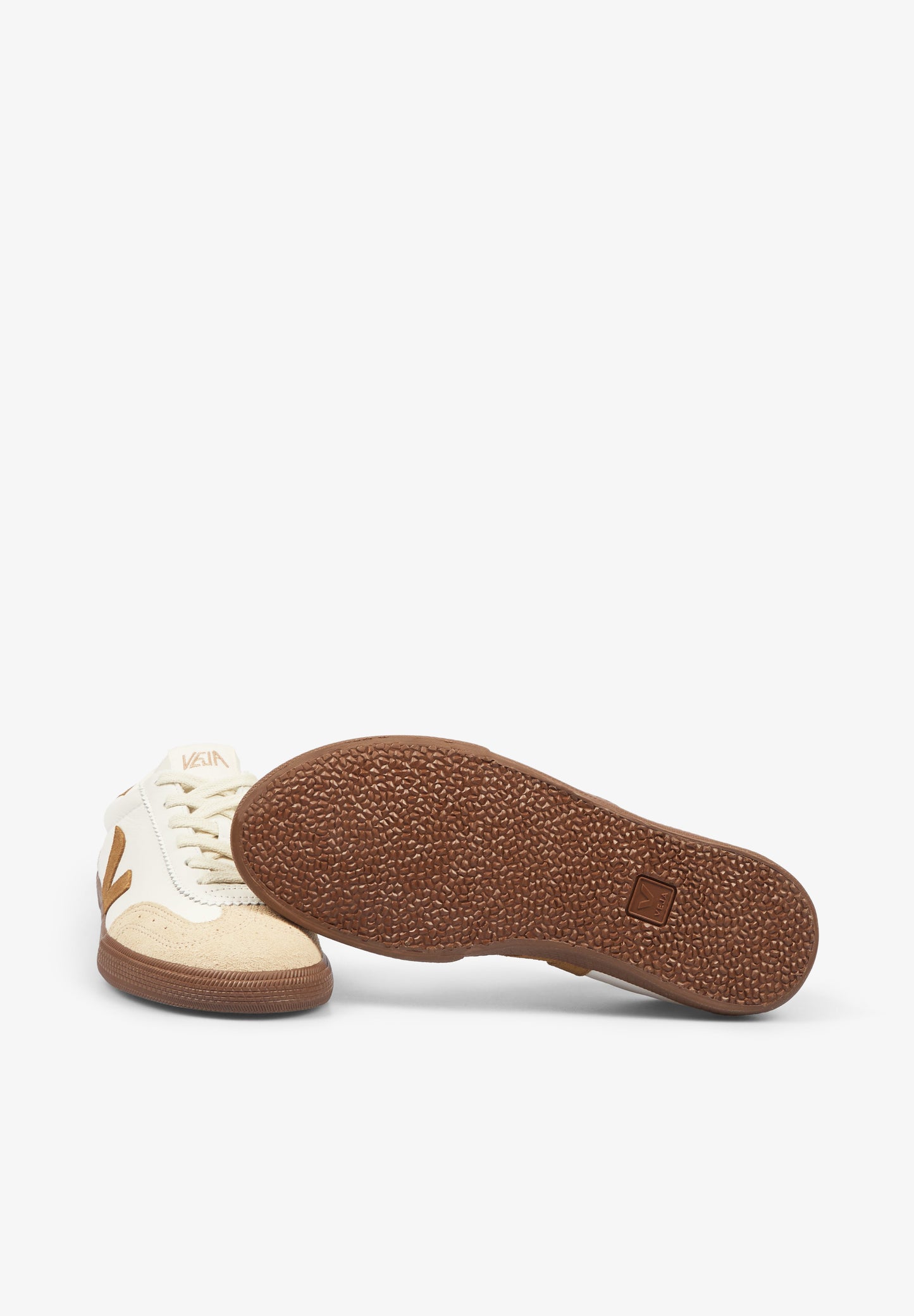 VEJA | SAPATILHAS VOLLEY CANVAS