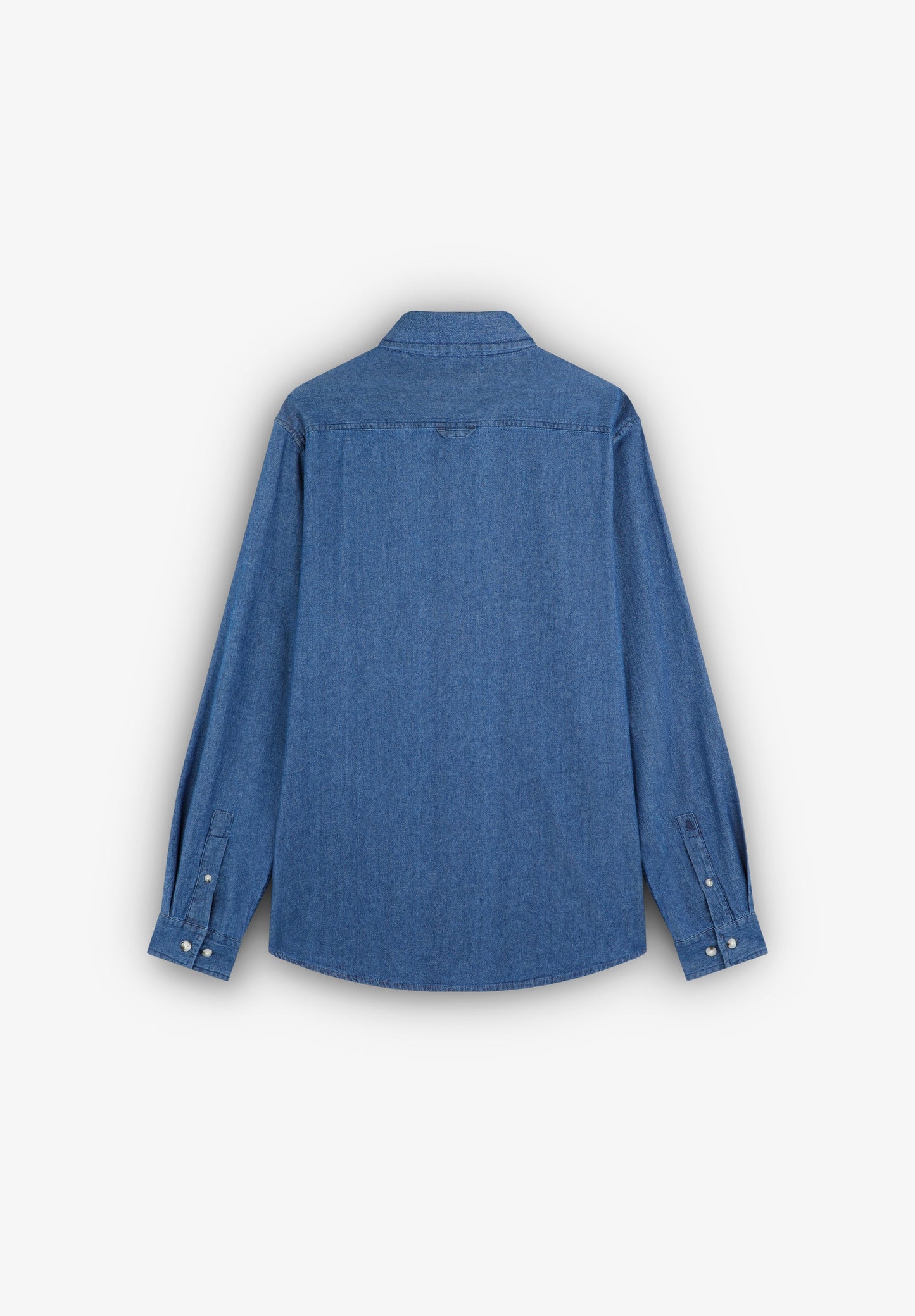 CAMISA COM BOLSOS DENIM