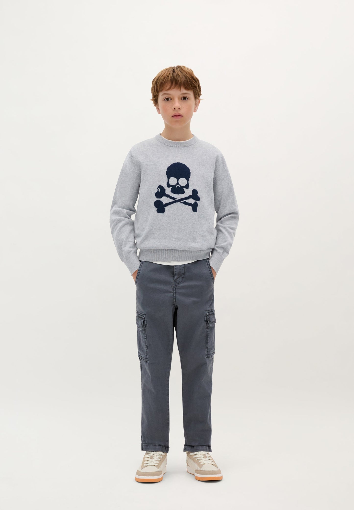 CAMISOLA COM SKULL A CONTRASTAR