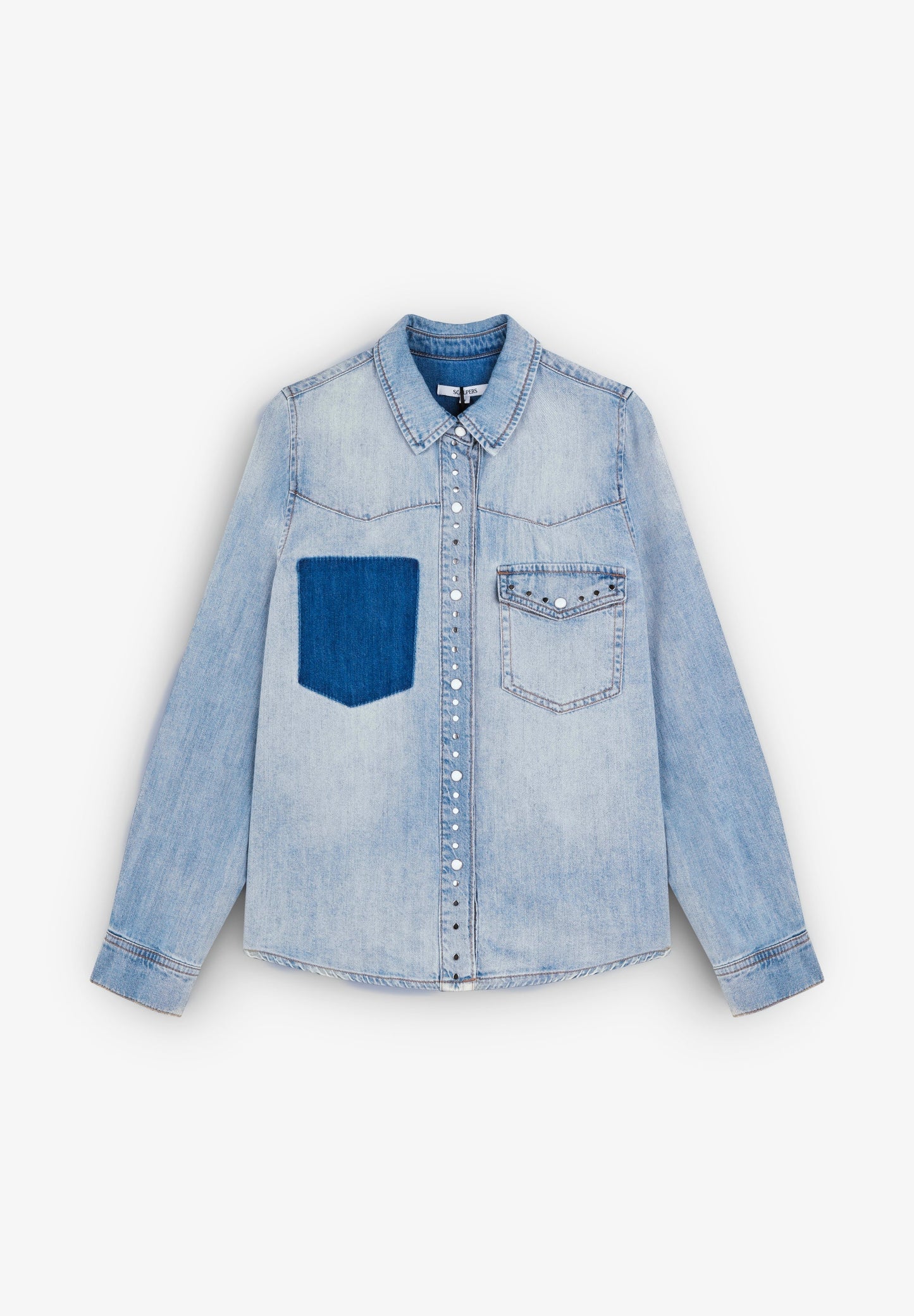 CAMISA DENIM COM BOLSO EM CONTRASTE