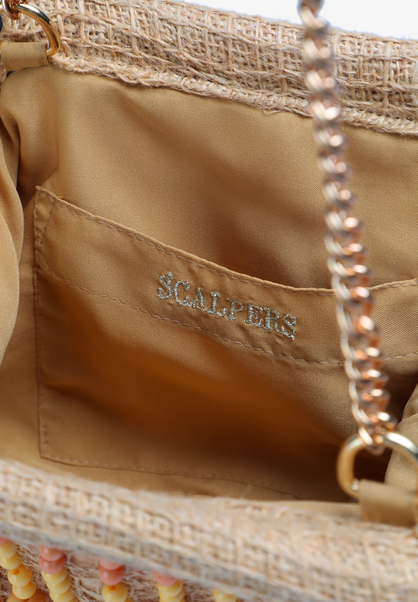 BOLSA EM CROCHÉ COM CONTAS
