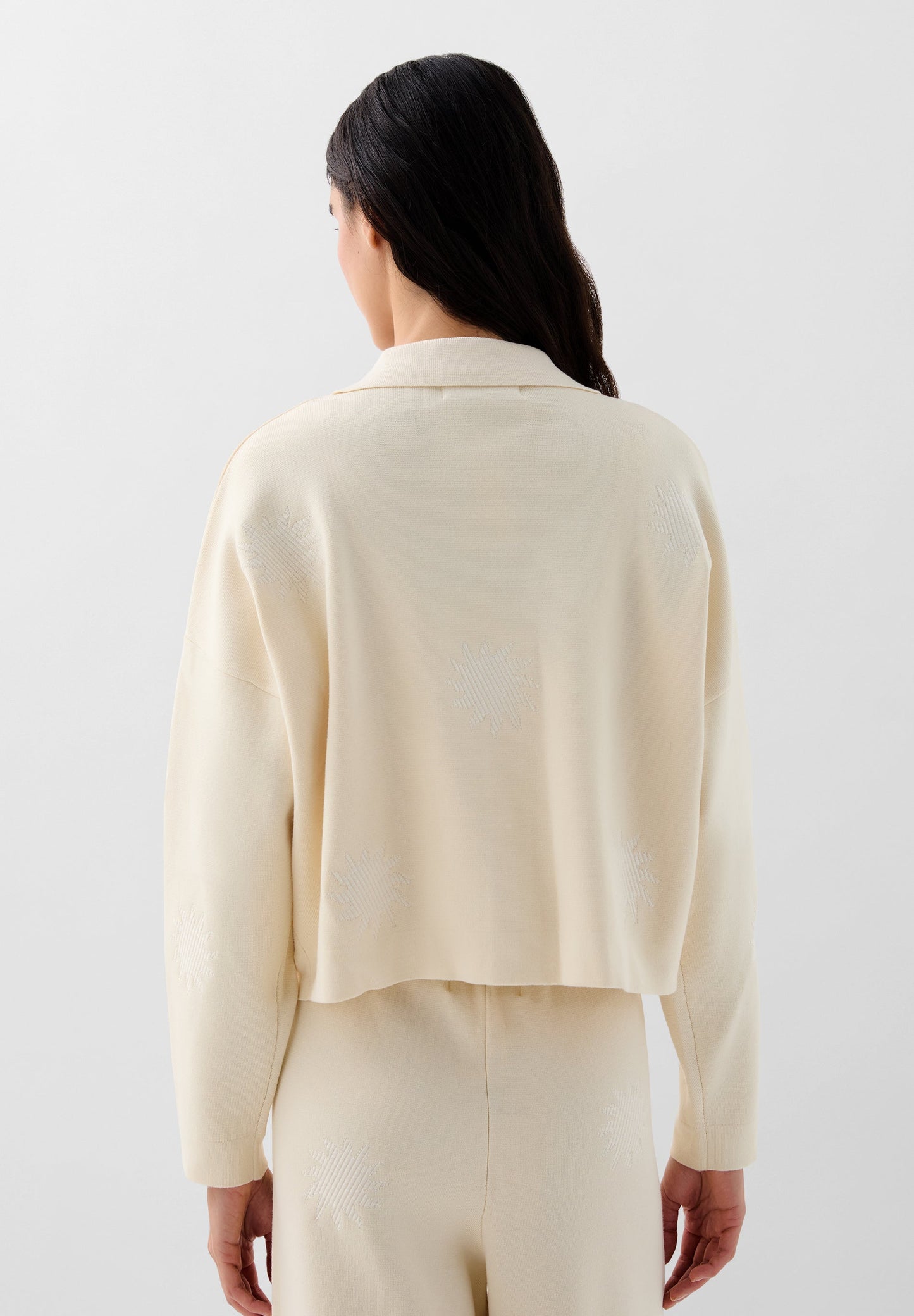 CARDIGAN DE MALHA COM PORMENORES DE SÓIS