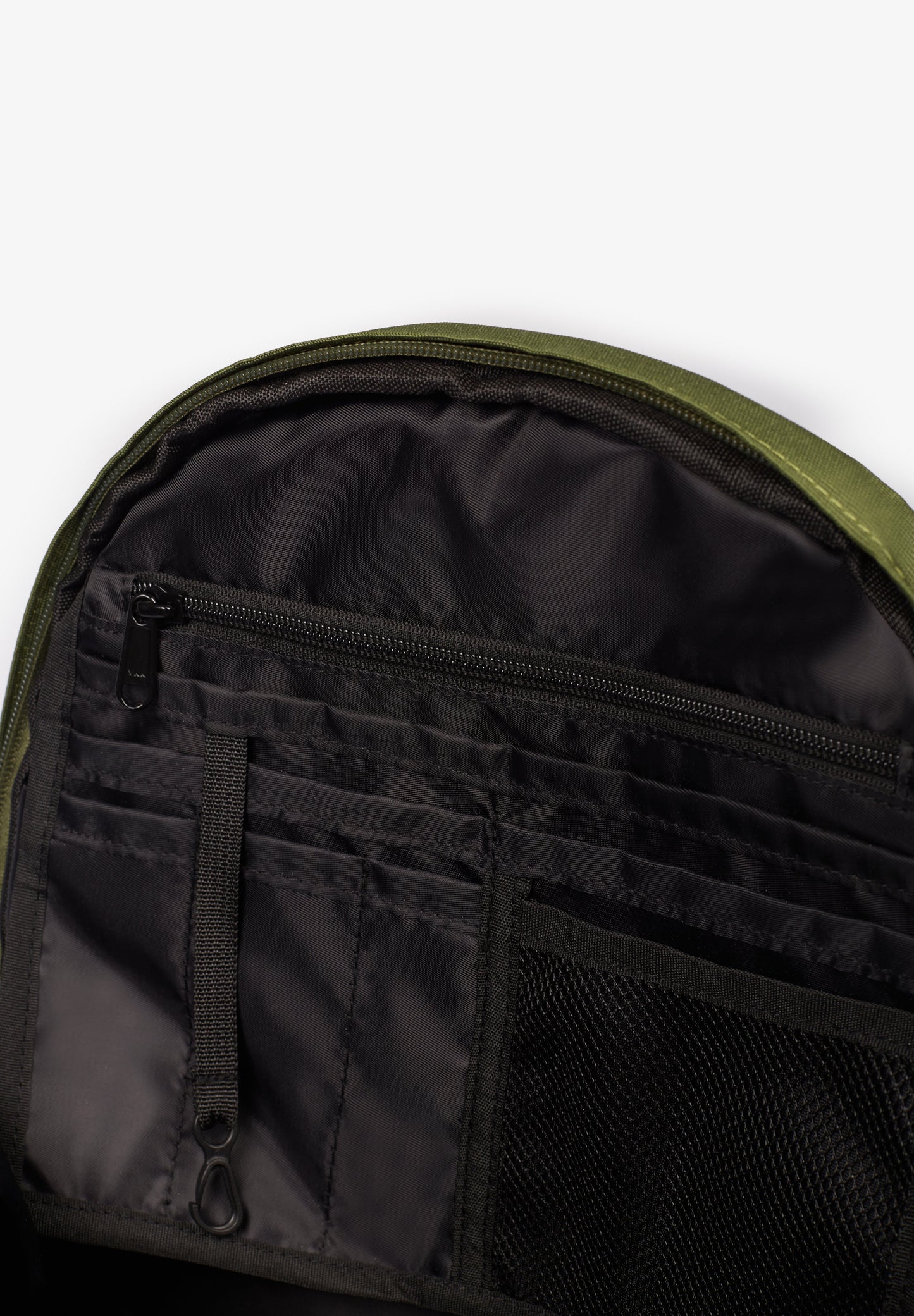 DEUS EX MACHINA | MOCHILA UTILITÁRIO DAY