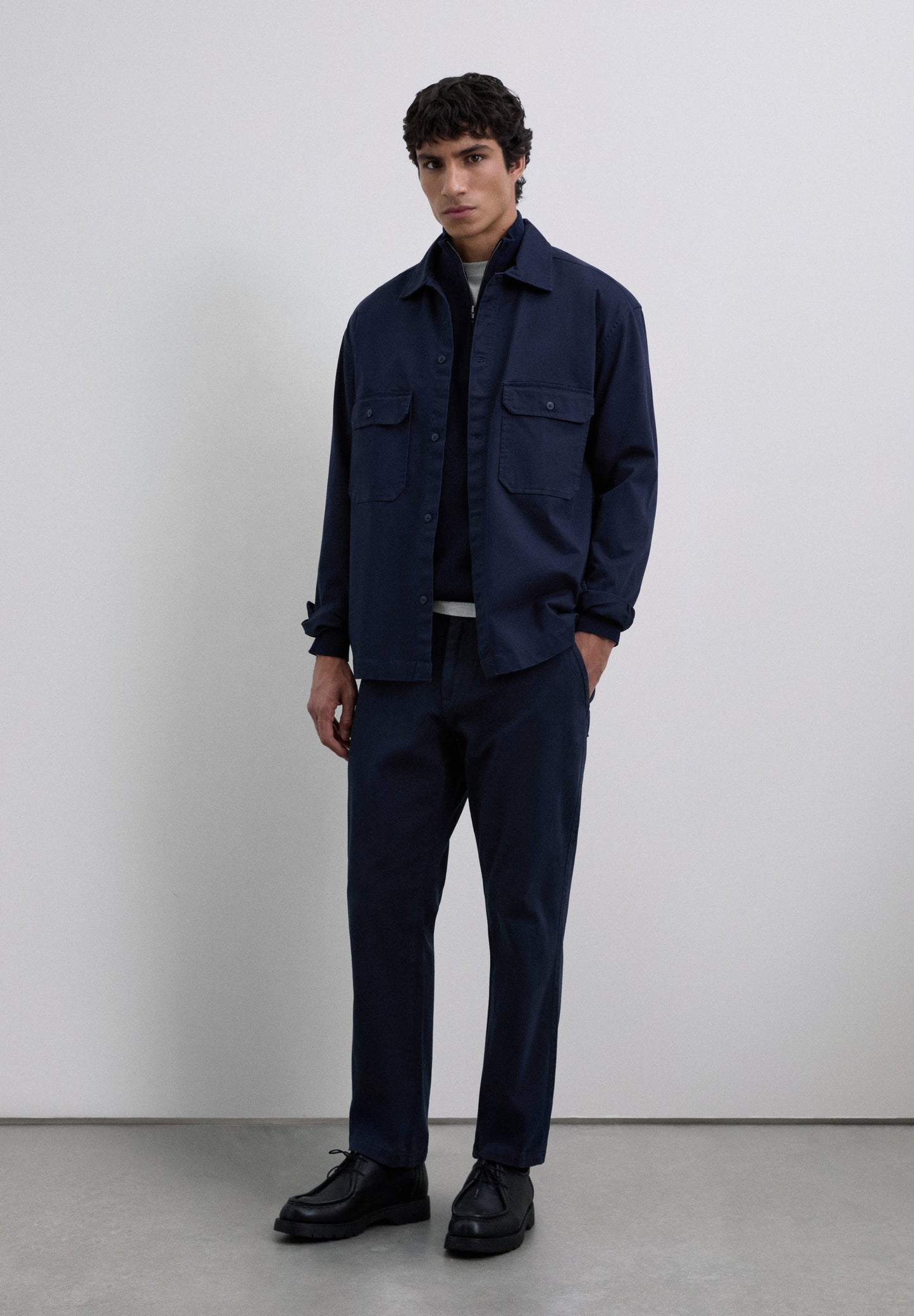 CALÇAS DE SARJA REGULAR FIT