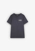 T-SHIRT COM PADRÃO ATRÁS