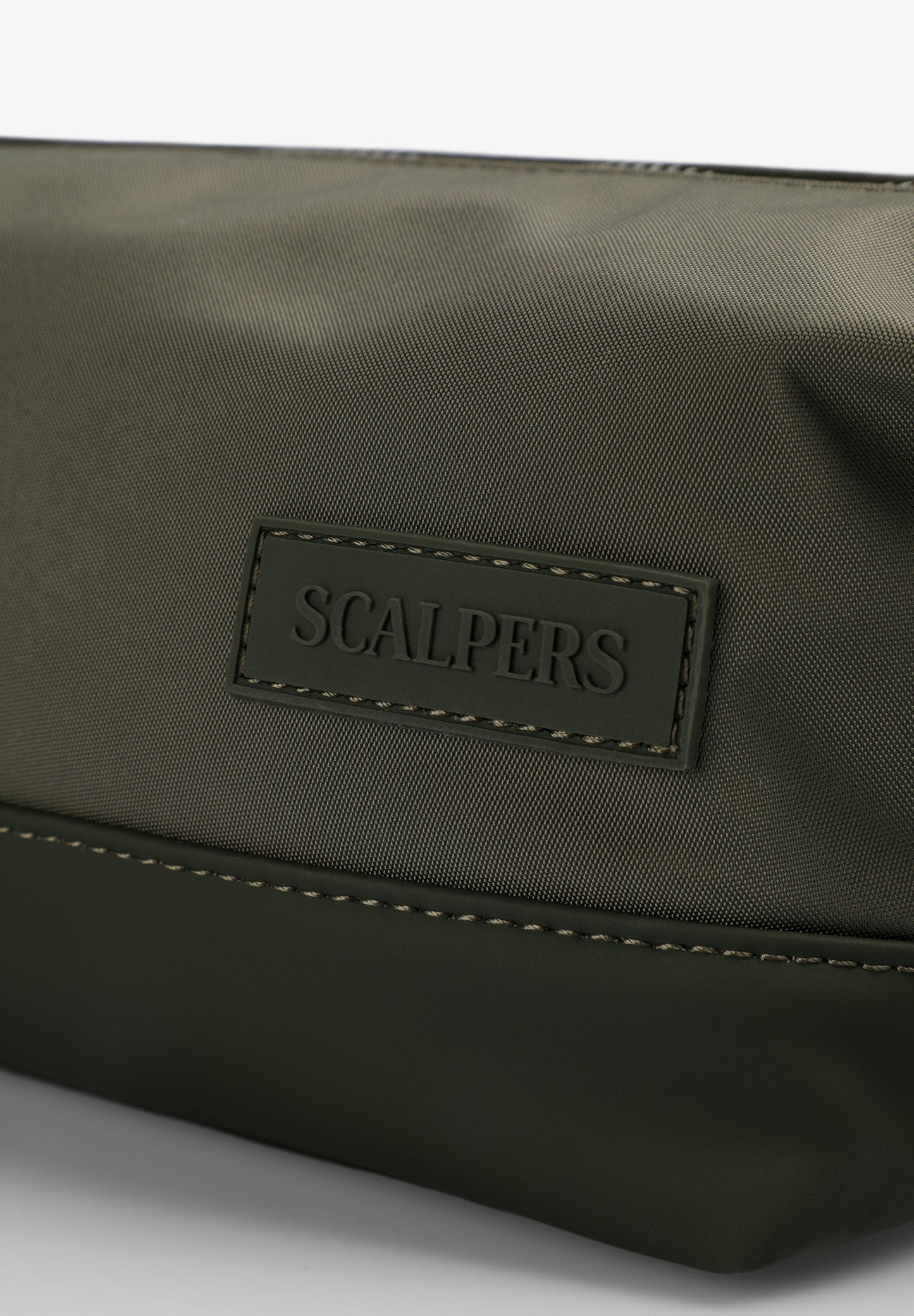 NECESSAIRE DE VIAGEM EFEITO DE CAUCHO