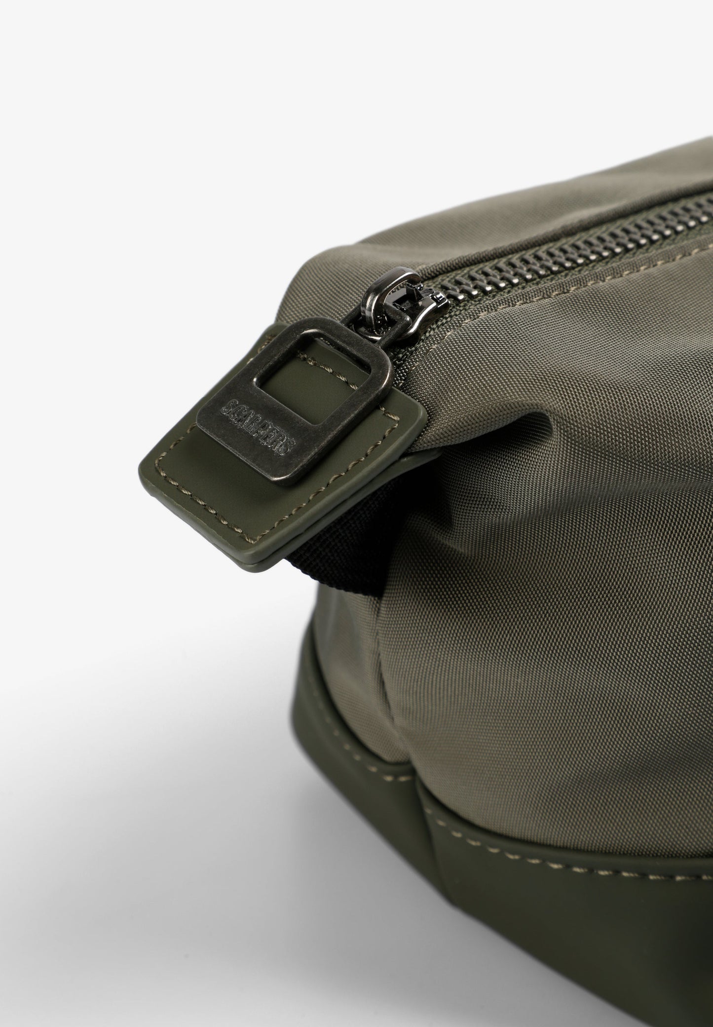 NECESSAIRE DE VIAGEM EFEITO DE CAUCHO