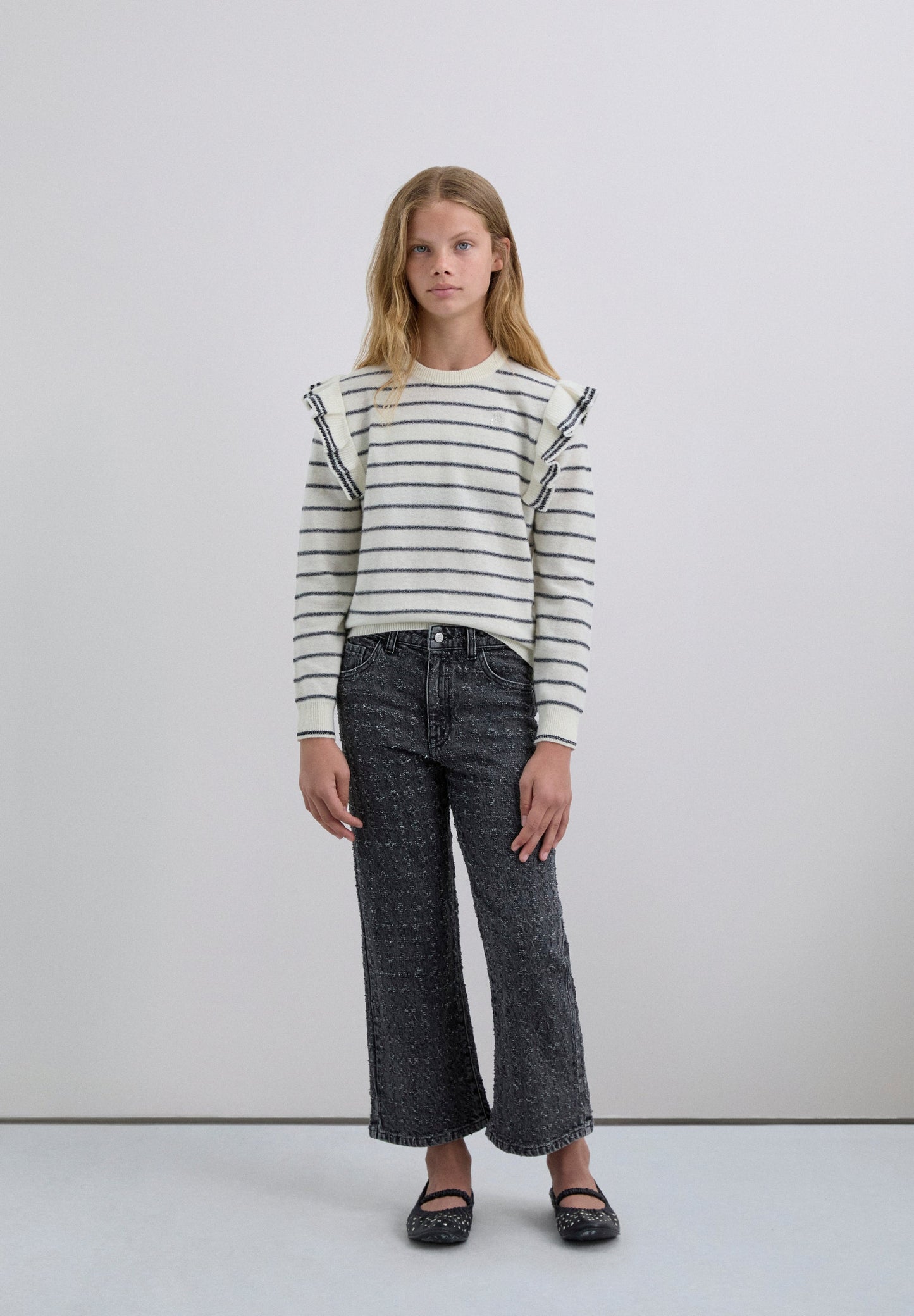 SWEATER ÀS RISCAS COM FOLHOS