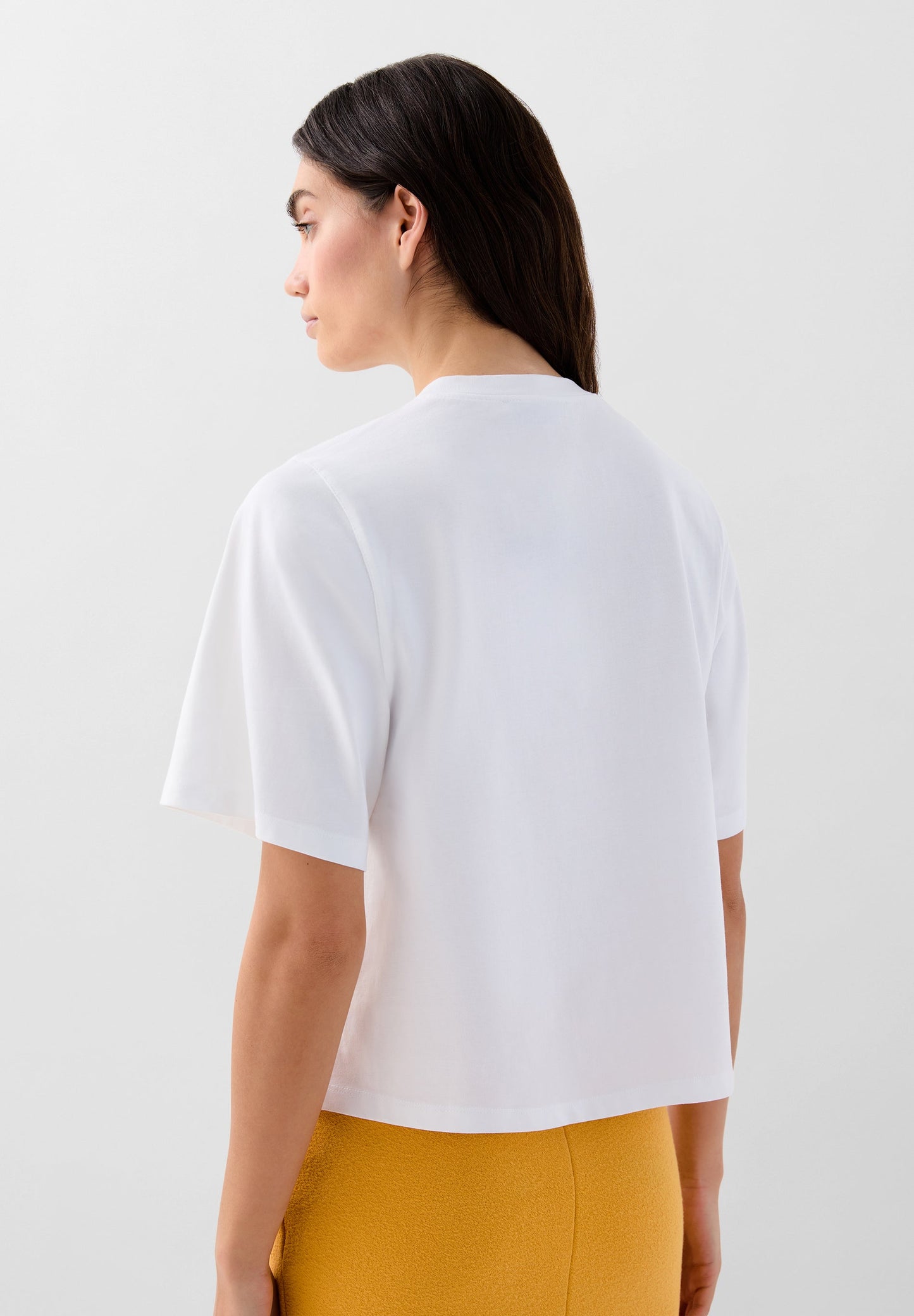 T-SHIRT PORMENORES BORDADO